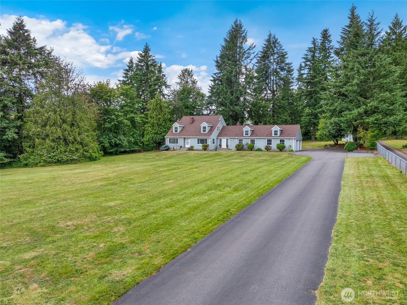 Photo of 24624 SE 184th Street, Maple Valley, WA 98038