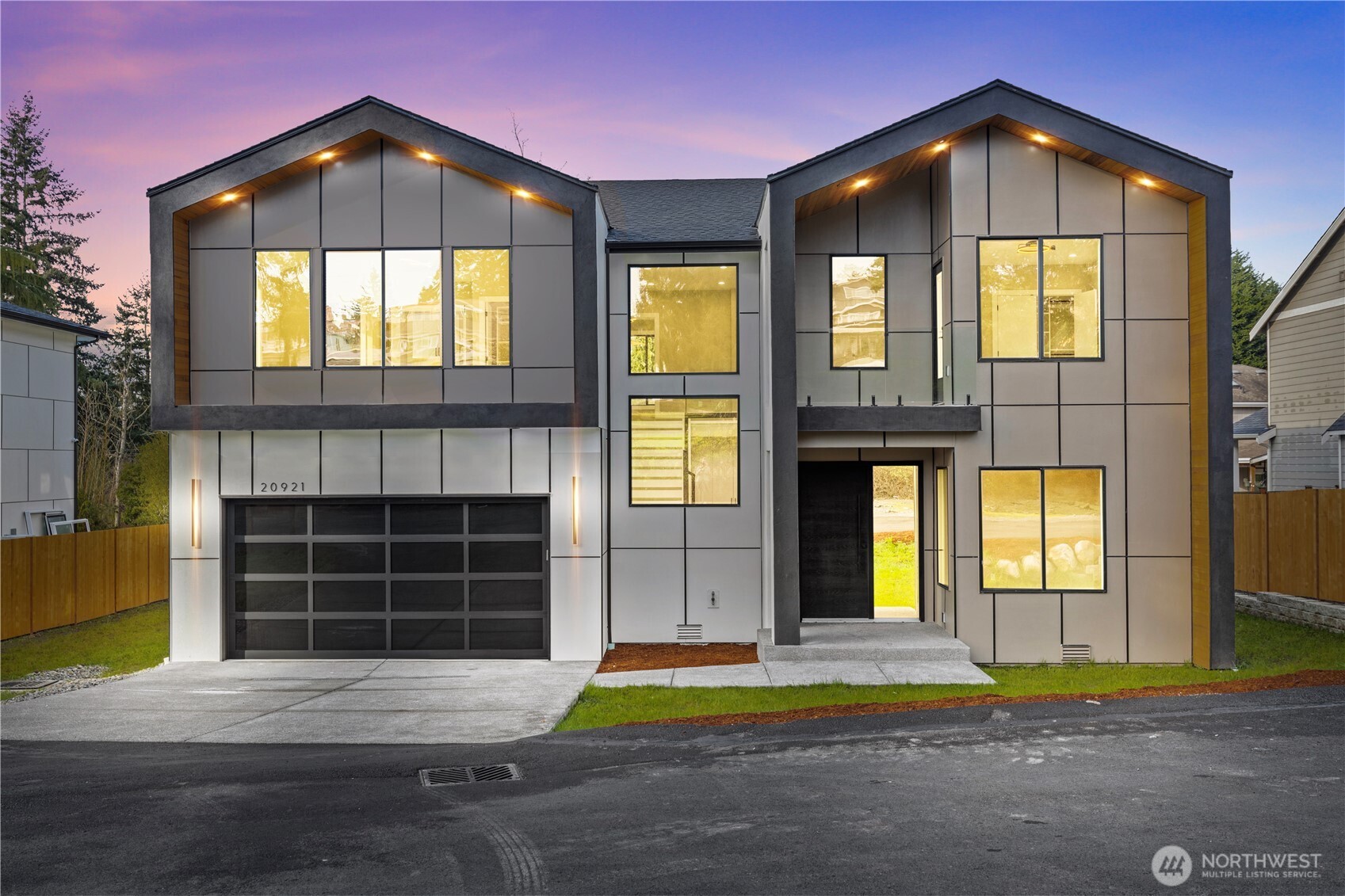 Photo of 20921 1st Place S, Des Moines, WA 98198