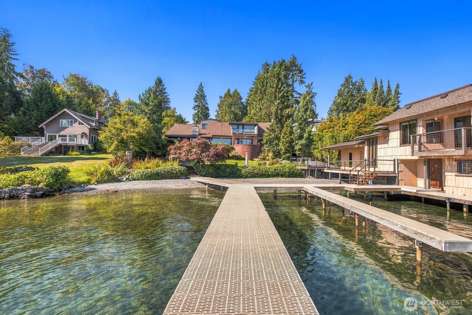 Photo of 513 E Davies Loop Road, Lake Stevens, WA 98258