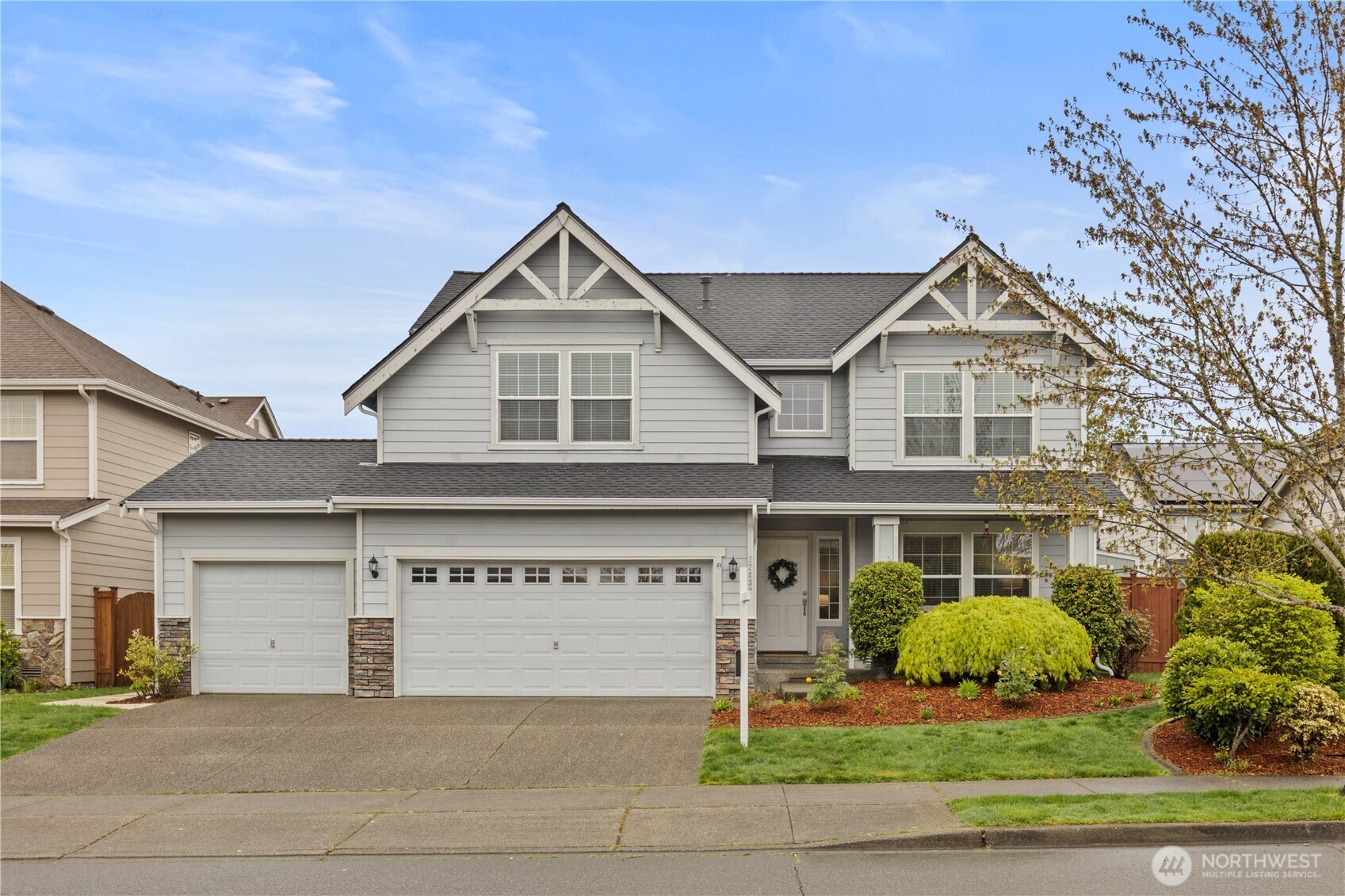 Photo of 22432 SE 281st Street, Maple Valley, WA 98038