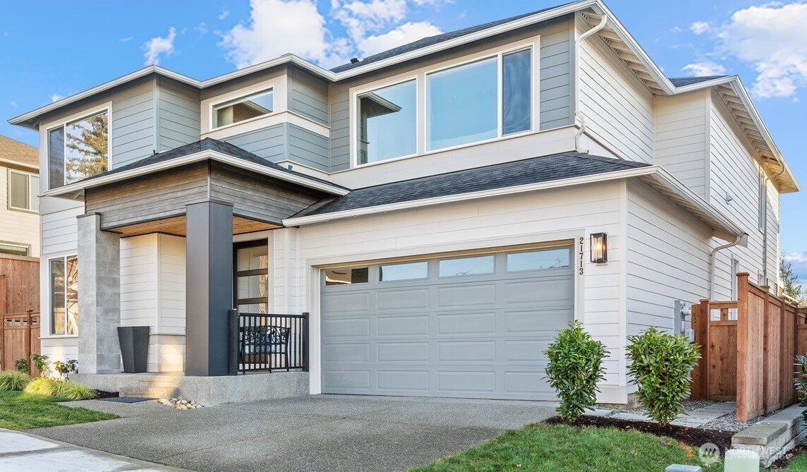 Photo of 21713 SE 256th Place, Maple Valley, WA 98038