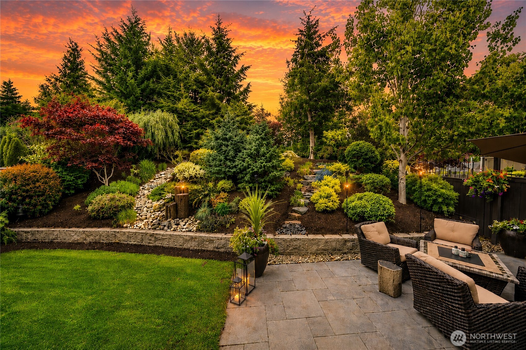 Photo of 27416 243rd Place SE, Maple Valley, WA 98038