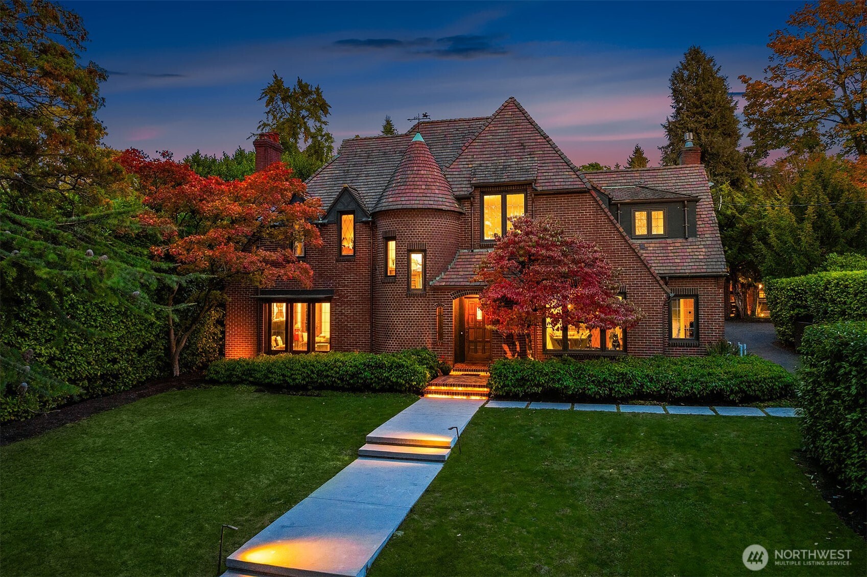 Photo of 1626 Federal Avenue E, Seattle, WA 98102