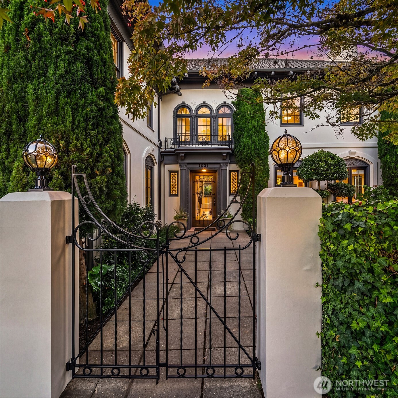 Photo of 1641 Windermere Drive E, Seattle, WA 98112