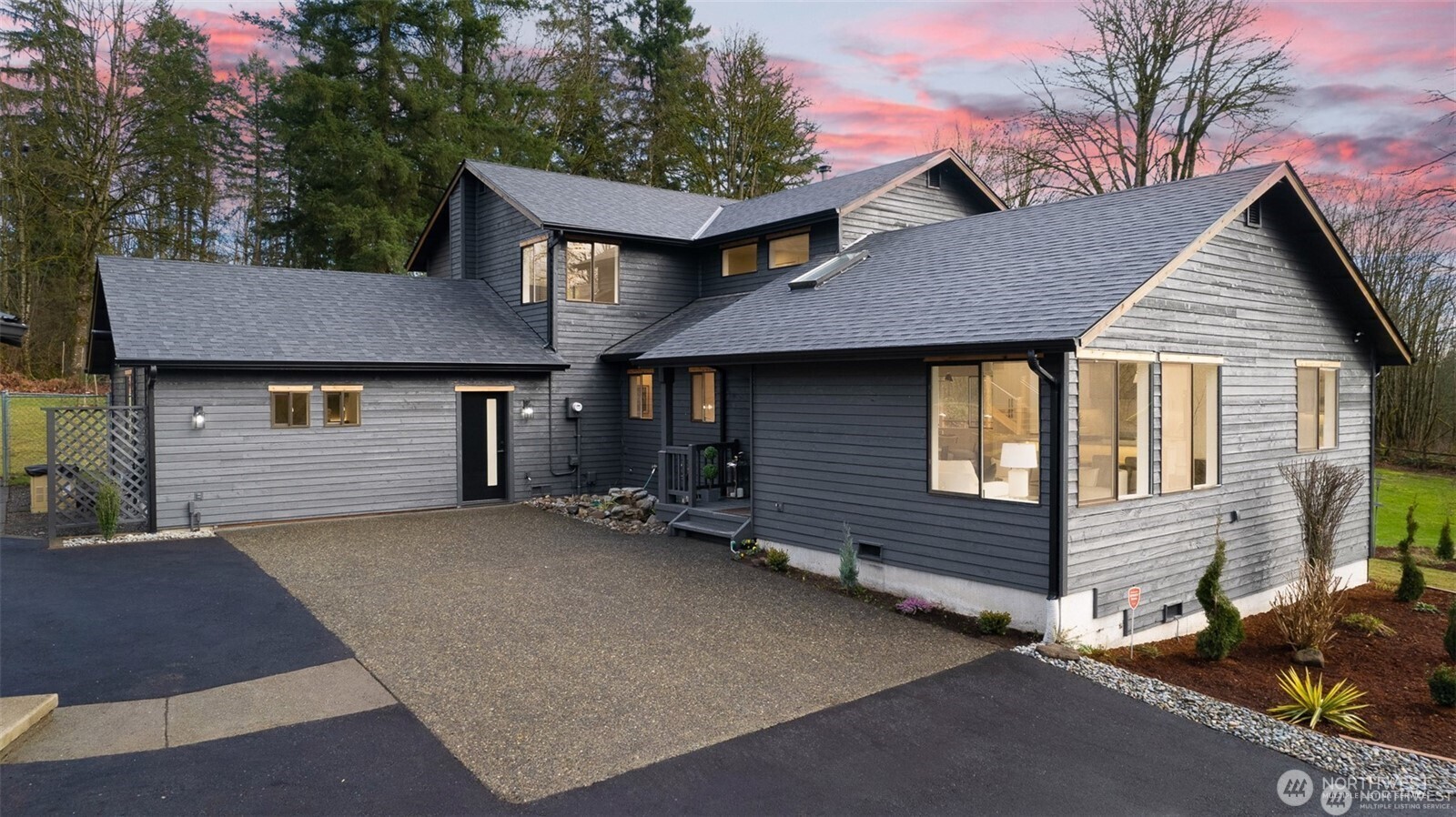 Photo of 20921 SE 159th Street, Renton, WA 98059