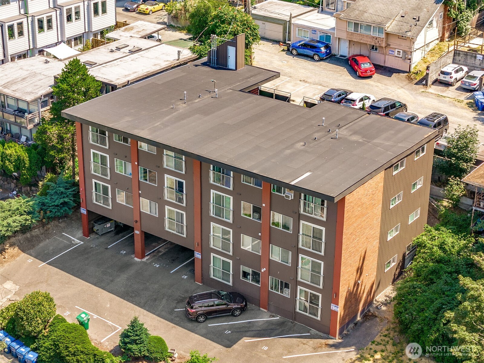 Photo of 2414 13th Avenue S, Seattle, WA 98144