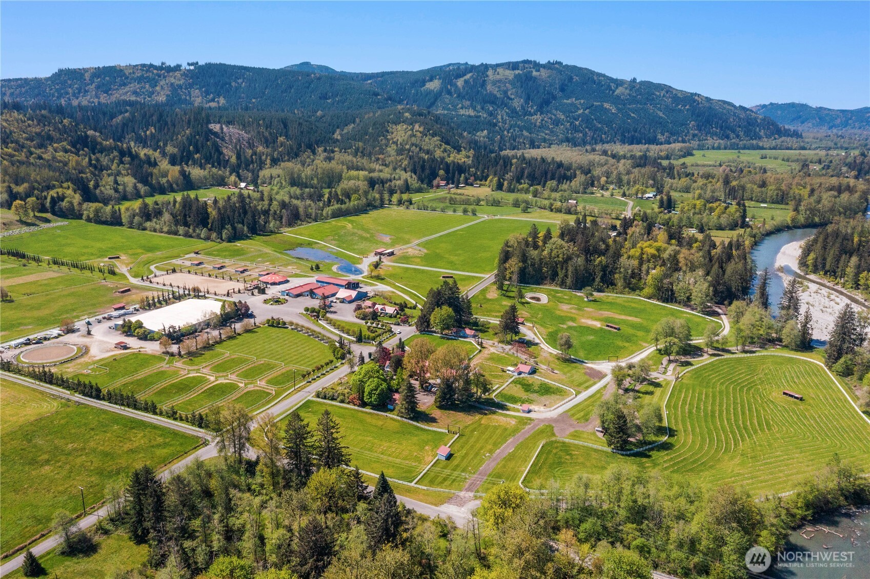 Photo of 21733 Entsminger Road NE, Arlington, WA 98223
