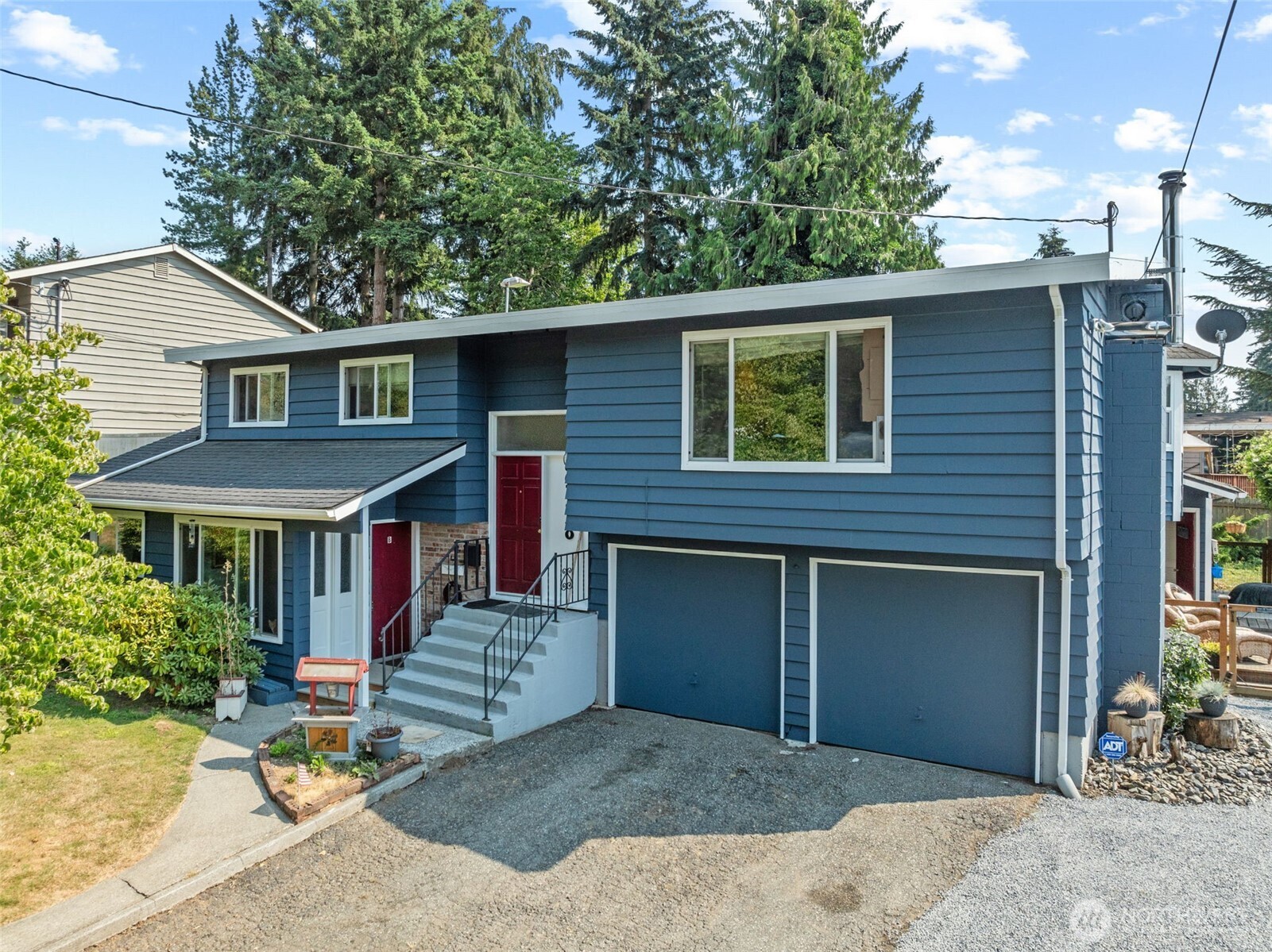 Photo of 2118 160th Place SW, Lynnwood, WA 98087