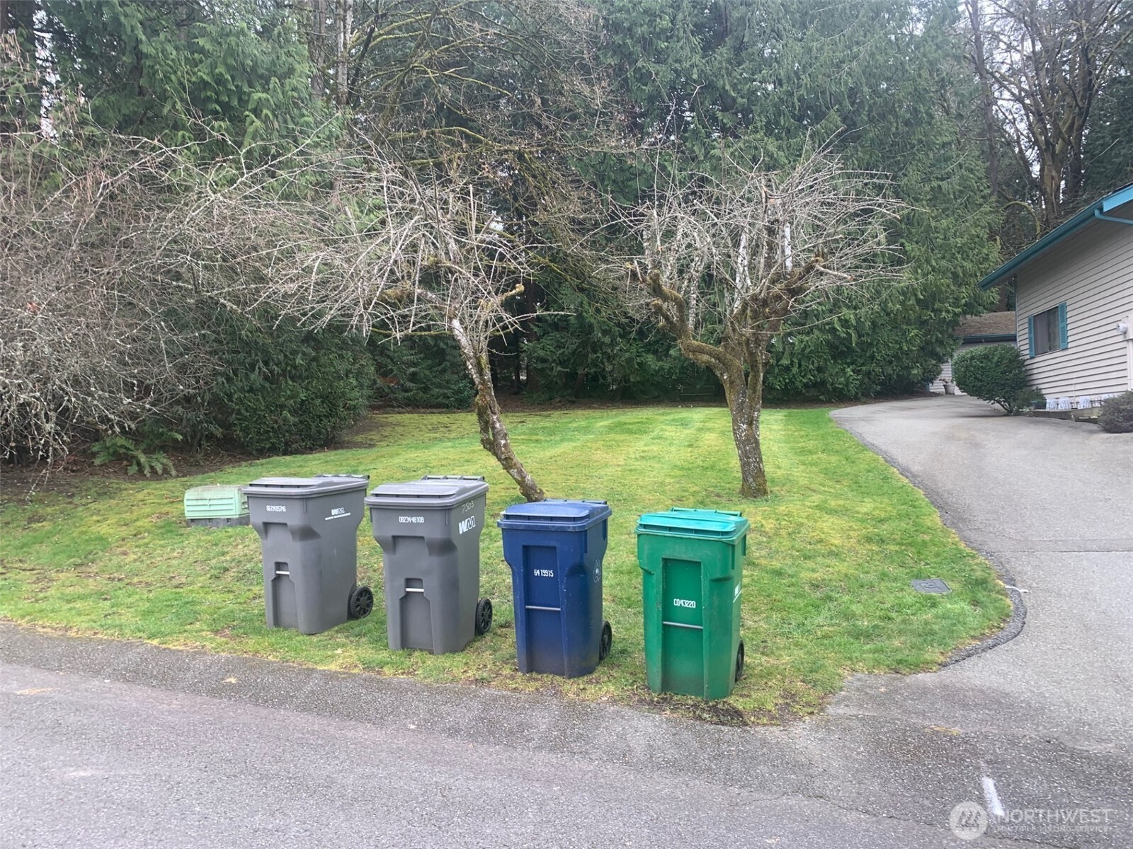 Photo of 7503 152nd Avenue NE, Redmond, WA 98052