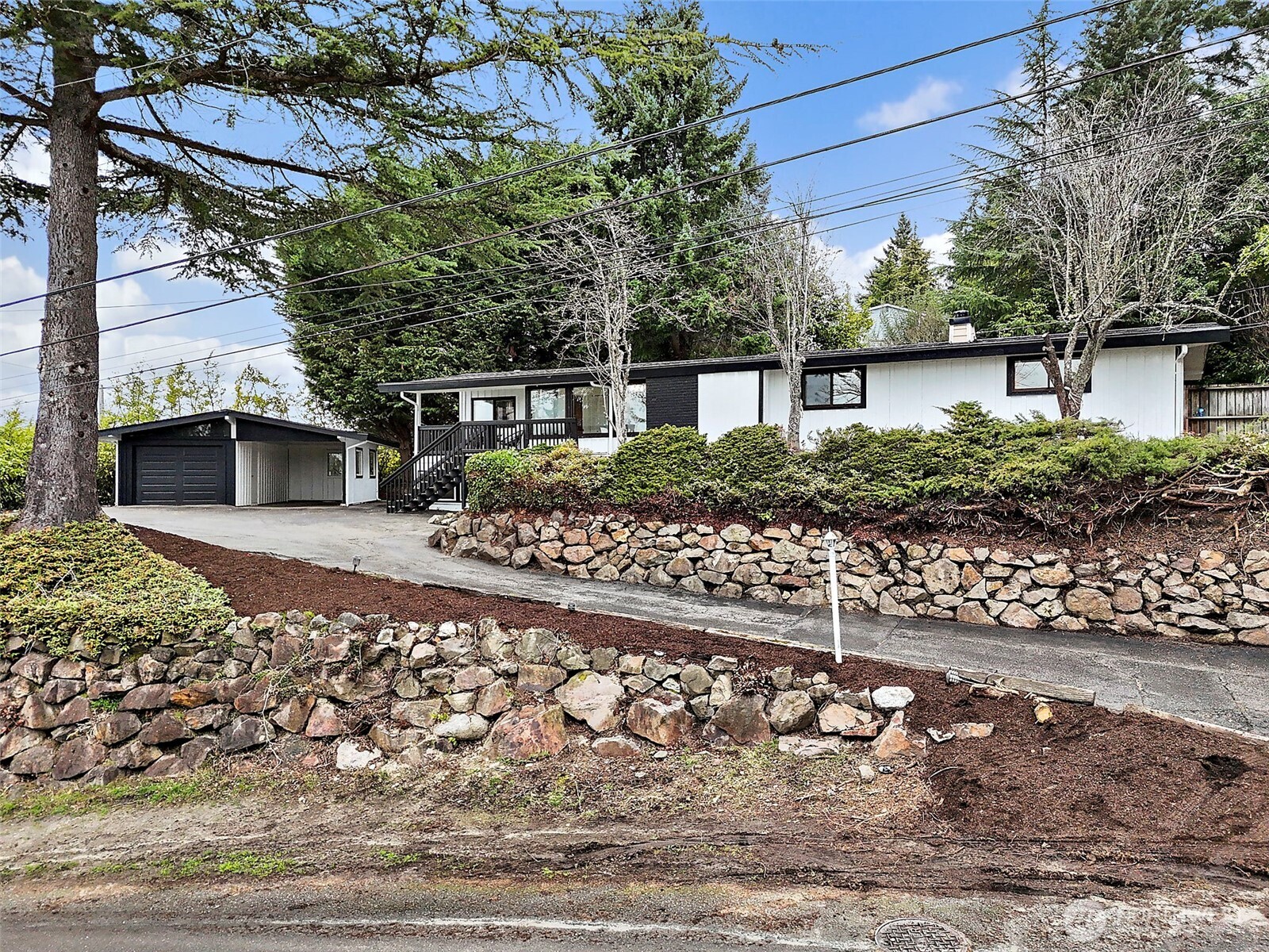 Photo of 22806 17th Avenue S, Des Moines, WA 98198