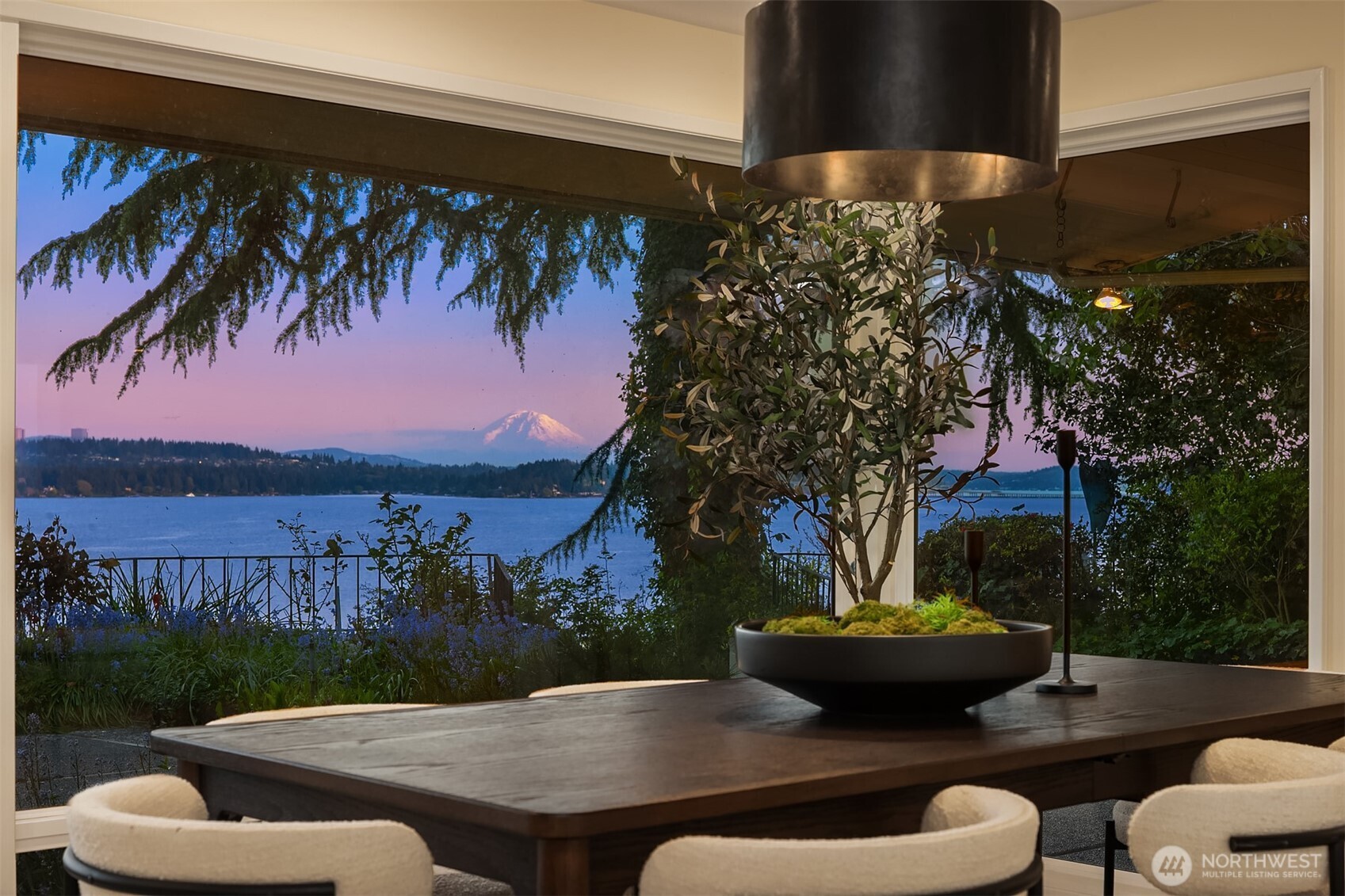 Photo of 6555 NE Windermere Road, Seattle, WA 98105