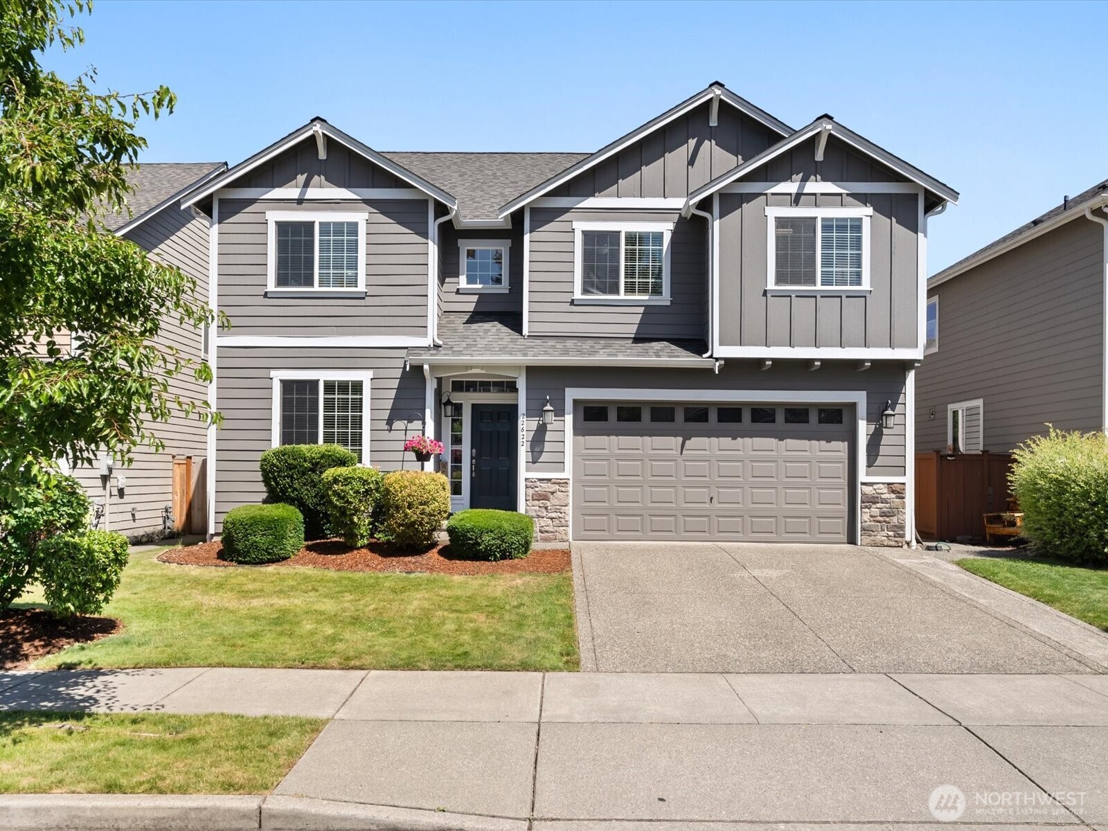 Photo of 22622 SE 271st Street, Maple Valley, WA 98038