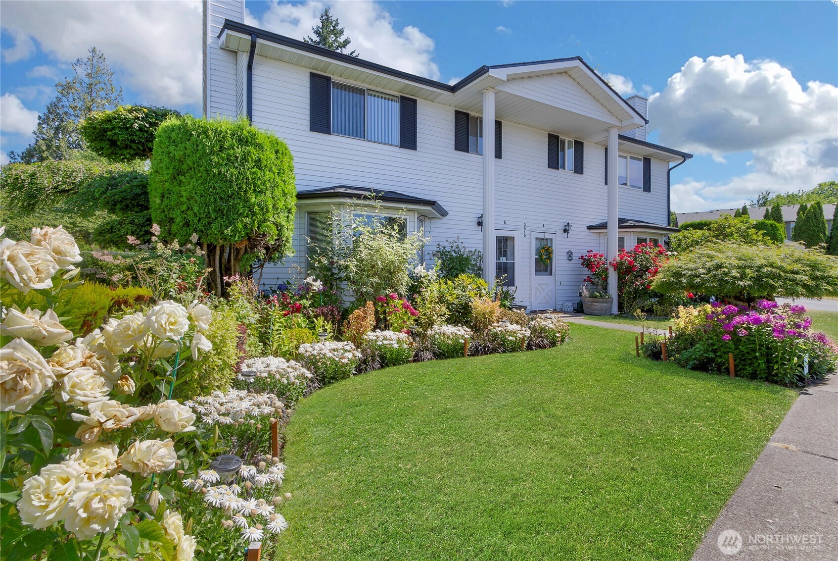 Photo of 747 37th Street SE, Auburn, WA 98002