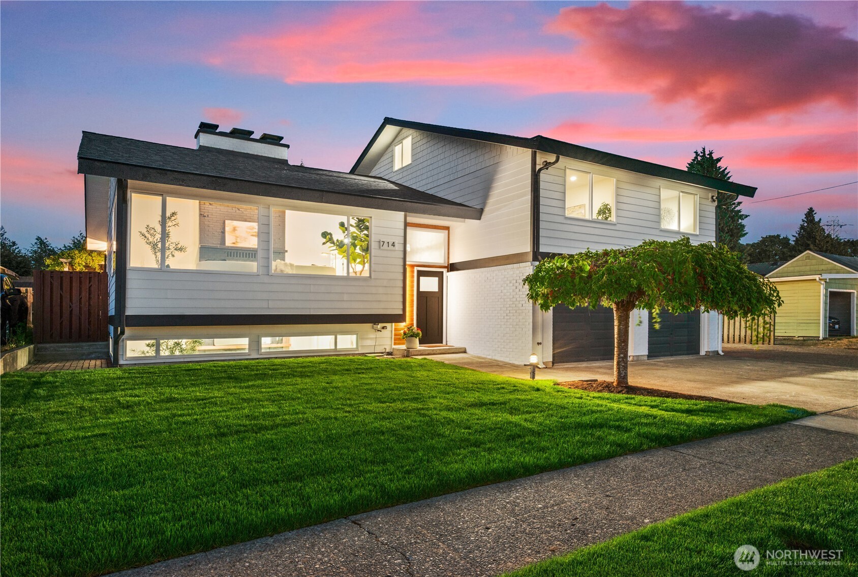 Photo of 714 High Avenue S, Renton, WA 98057