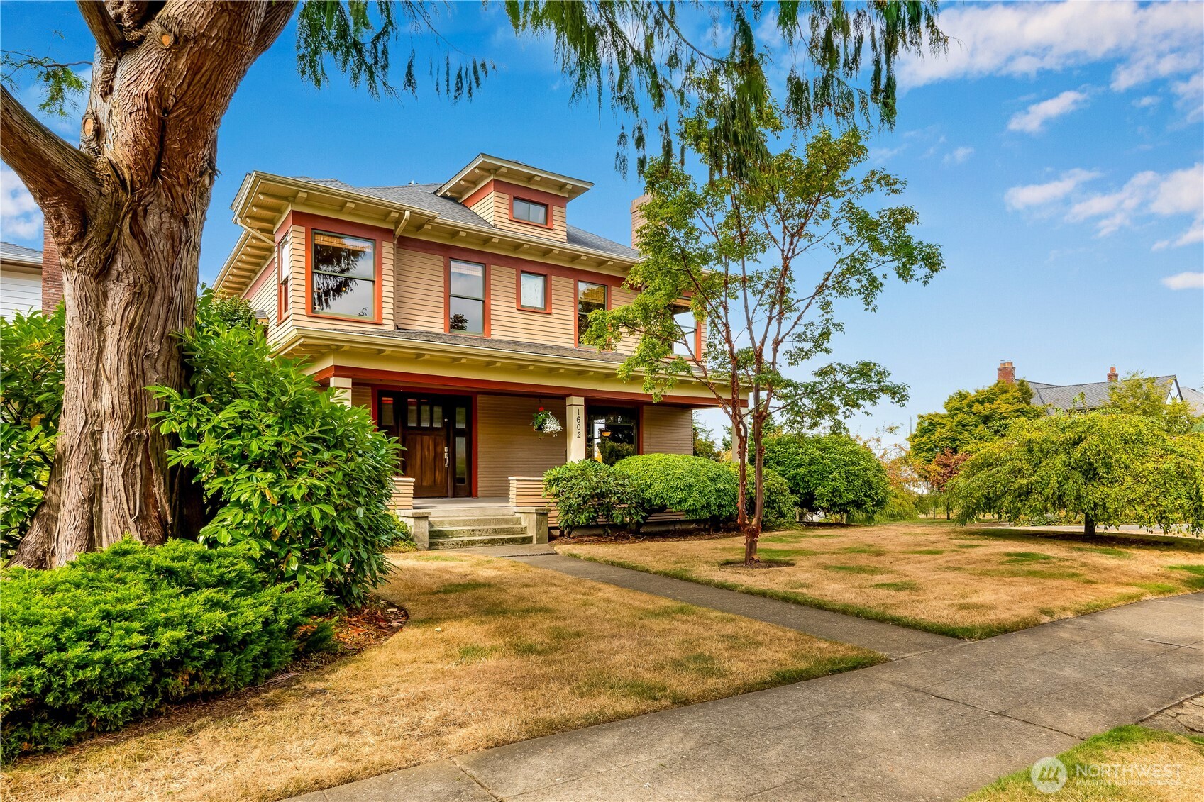 Photo of 1602 Rucker Ave, Everett, WA 98201