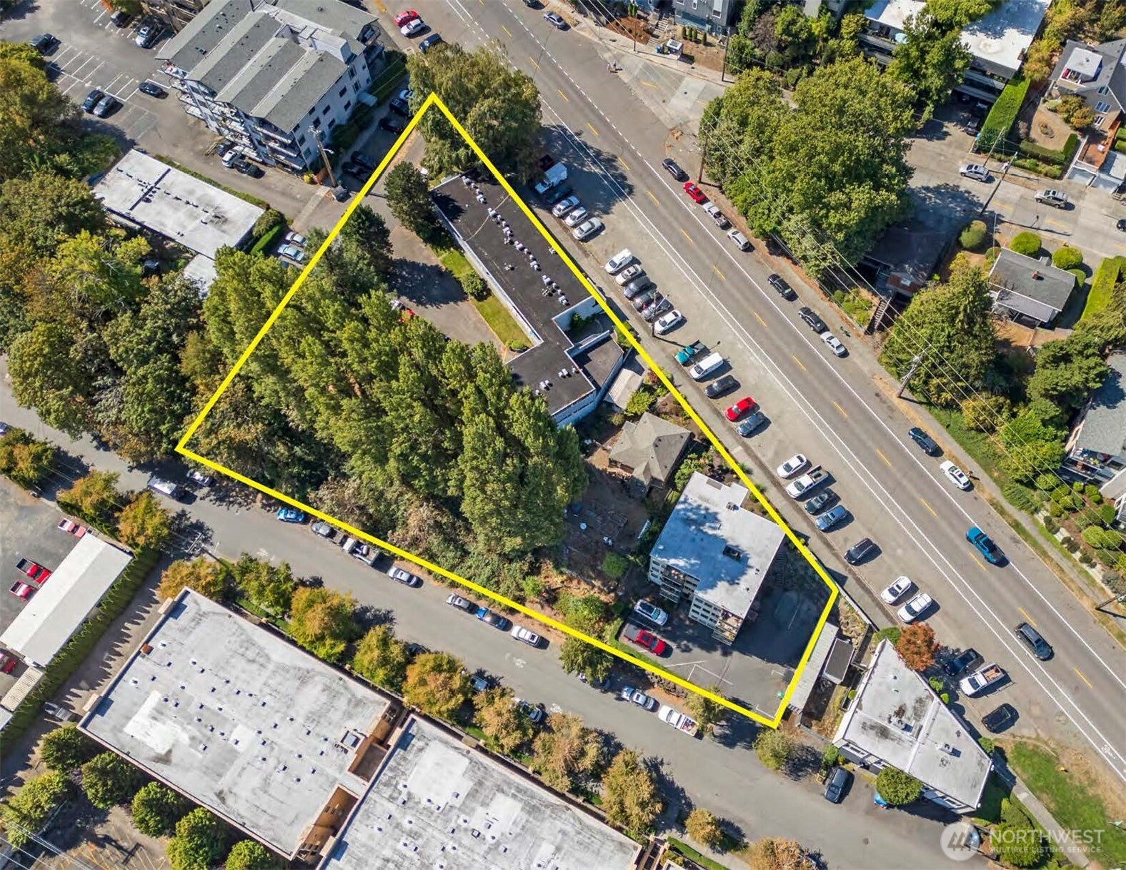 Photo of 2600 -2626 Thorndyke Avenue W, Seattle, WA 98119