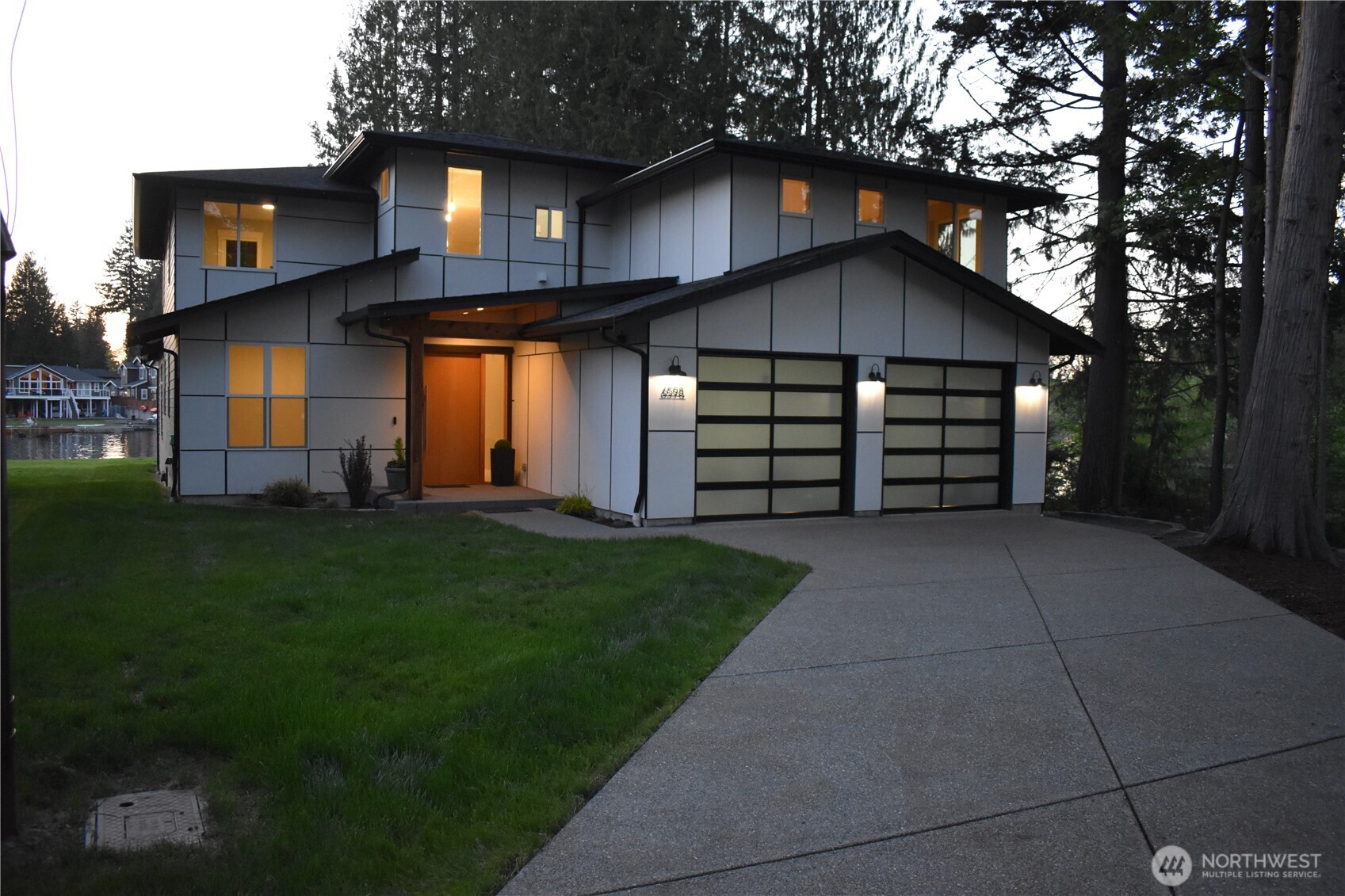 Photo of 6598 Vandermark Road E, Bonney Lake, WA 98391