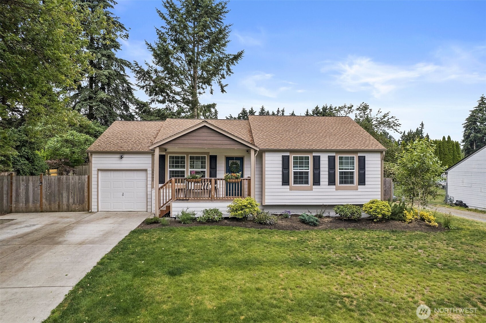 Photo of 15902 95th Avenue Ct E, Puyallup, WA 98375