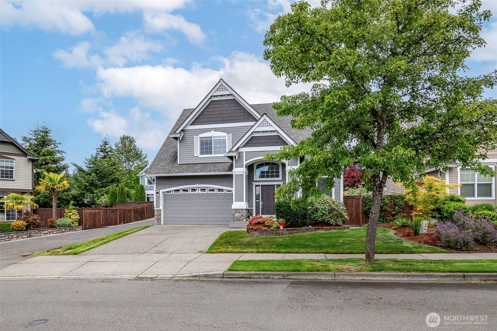 Photo of 28312 239th Avenue SE, Maple Valley, WA 98038