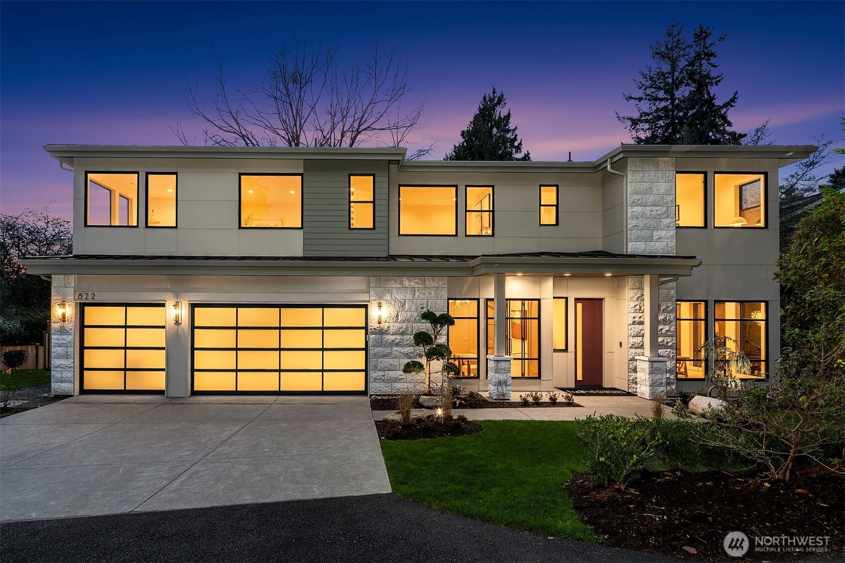 Photo of 822 91st Avenue NE, Bellevue, WA 98004