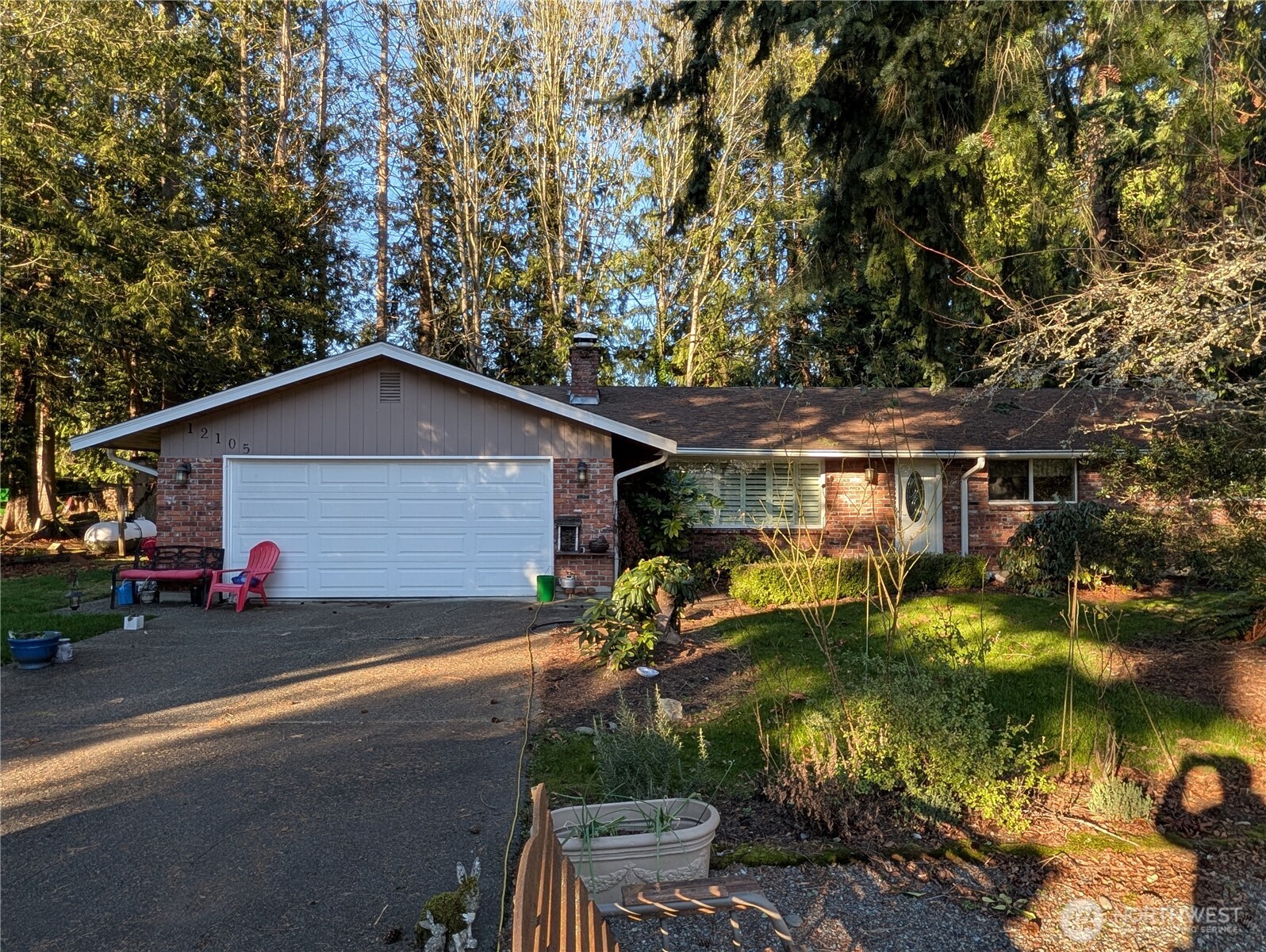 Photo of 12105 25th Avenue SE, Everett, WA 98208