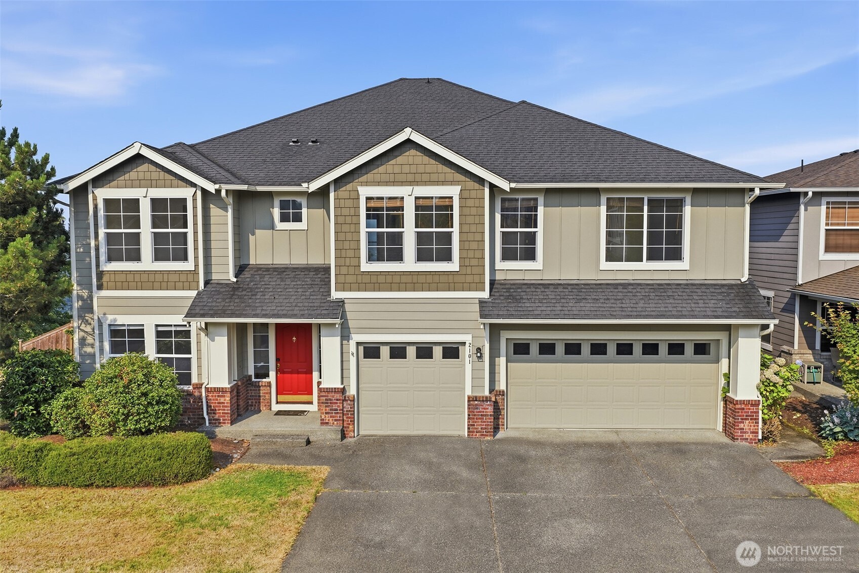 Photo of 2101 SE 2nd Place, Renton, WA 98056