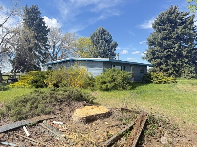 Photo of 2493 Rd 19 NE, Soap Lake, WA 98851