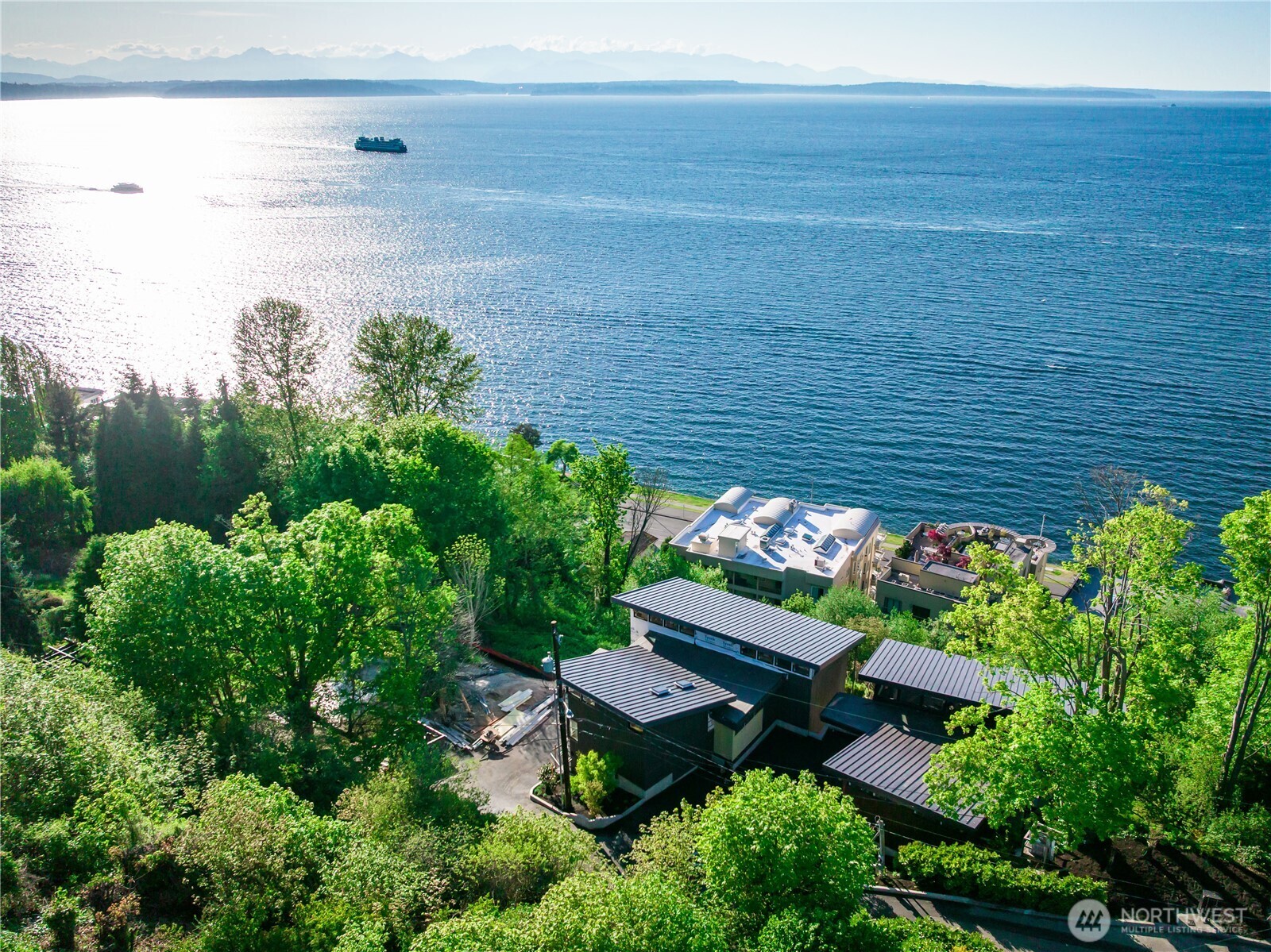 Photo of 1019 California Lane SW, Seattle, WA 98116