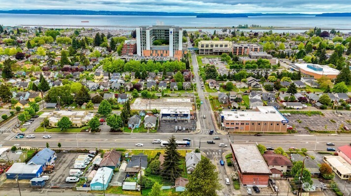 Photo of 1301 & 1305 Broadway Avenue, Everett, WA 98201