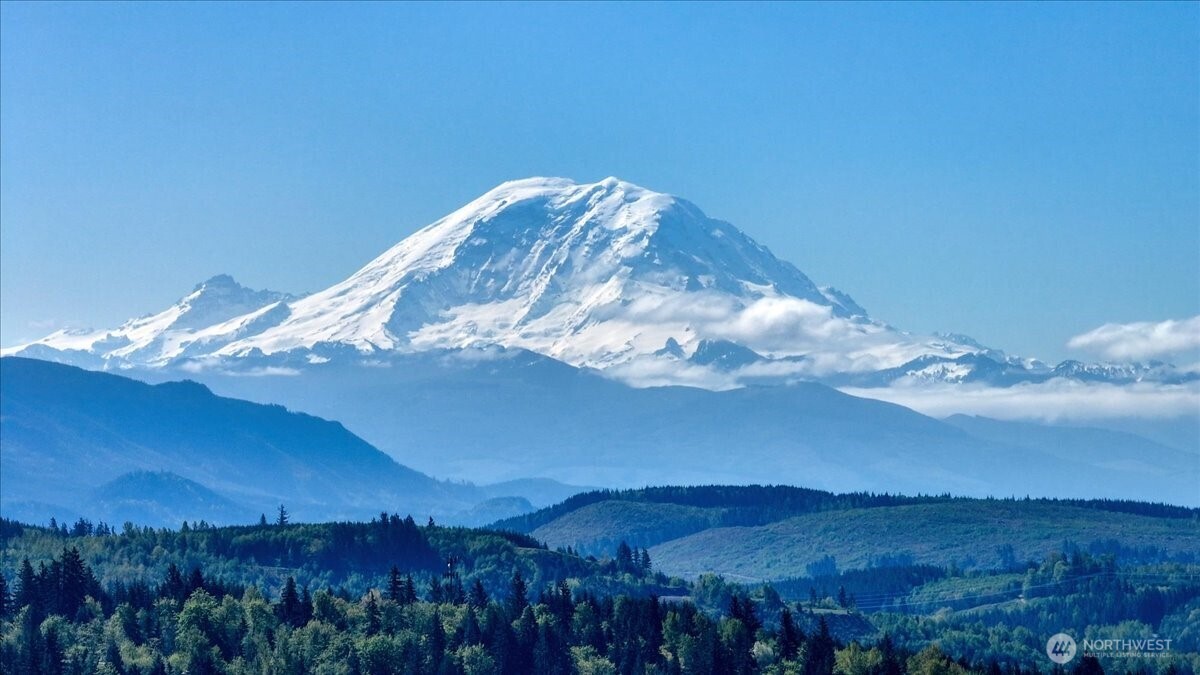 Photo of 23747 262nd Place SE, Maple Valley, WA 98038