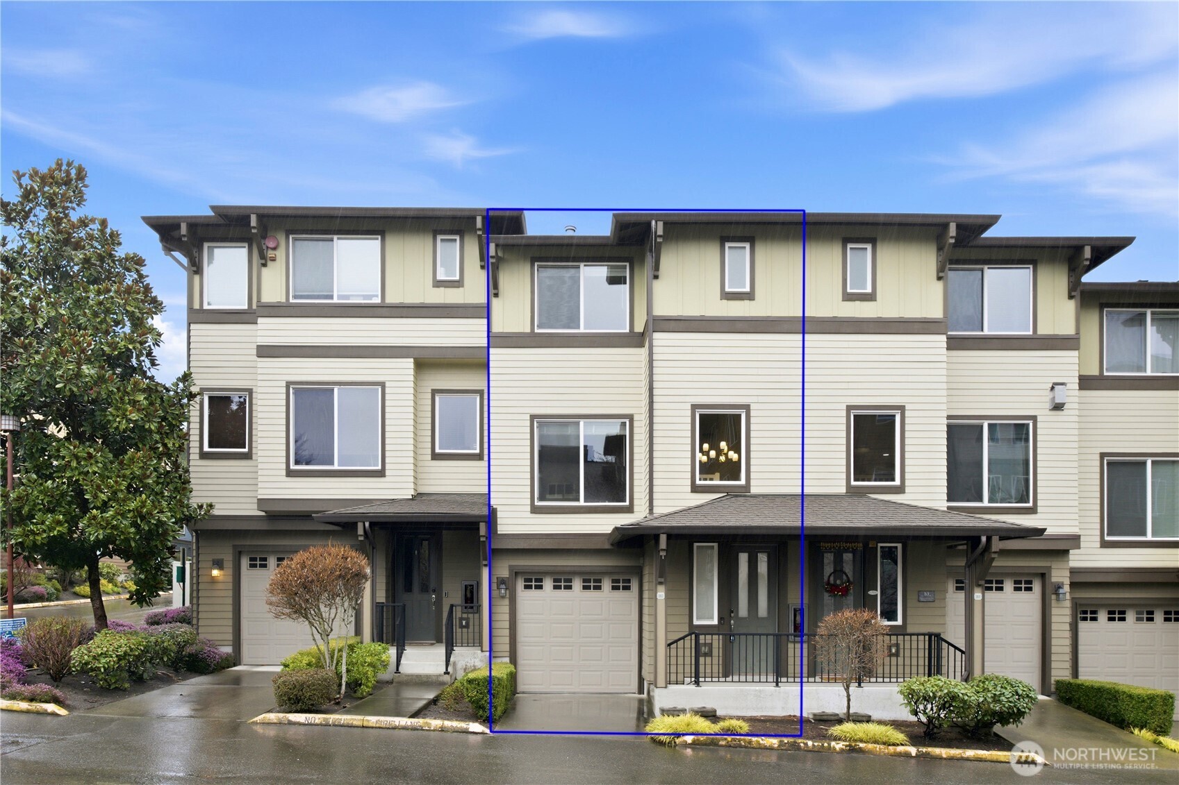 Photo of 2115 201st Place SE, Bothell, WA 98012