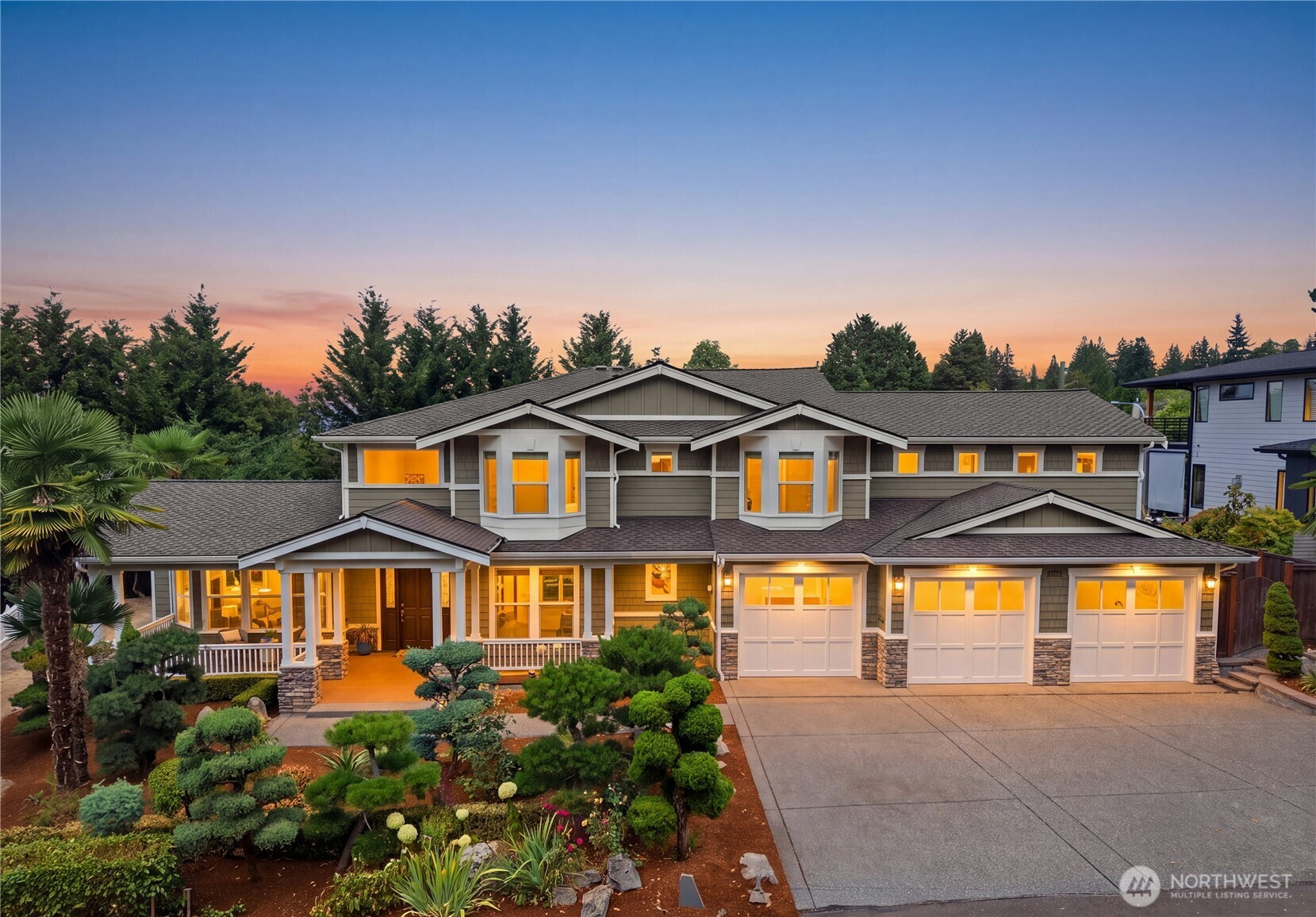 Photo of 9106 NE 32nd Street, Yarrow Point, WA 98004