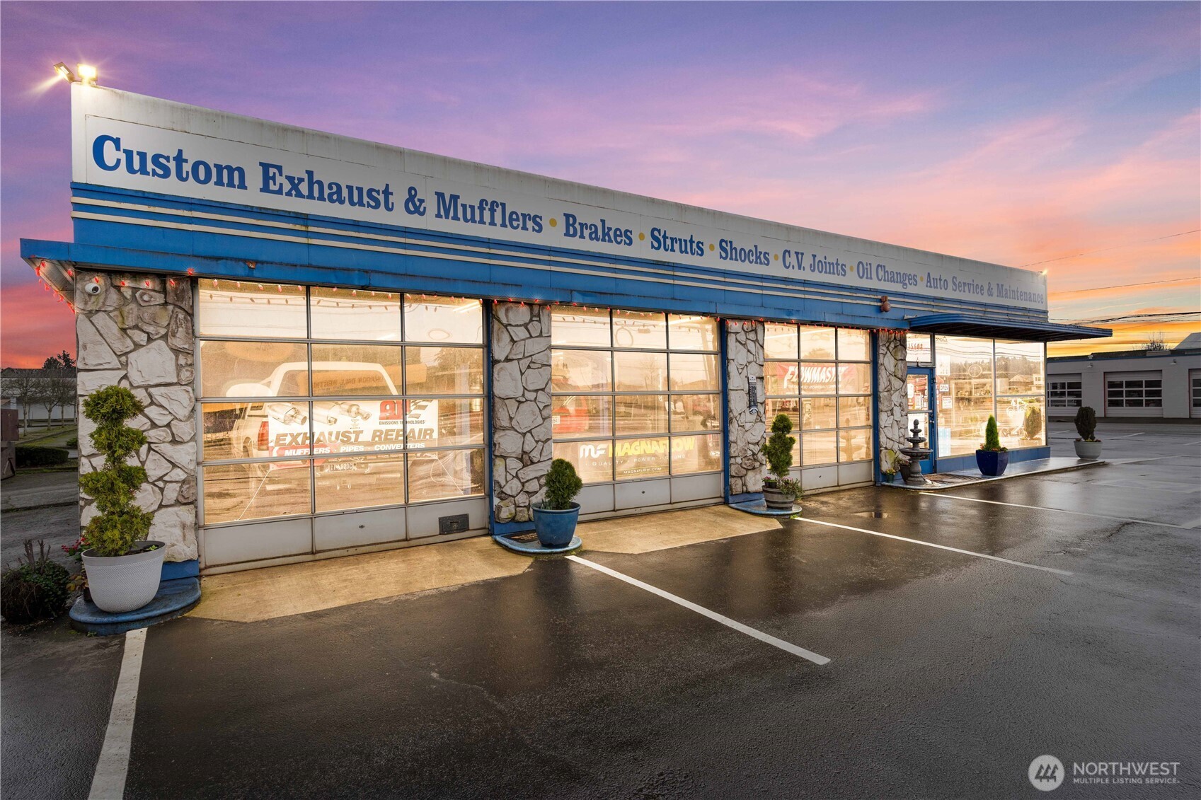Photo of 15608 Main Street E, Sumner, WA 98390