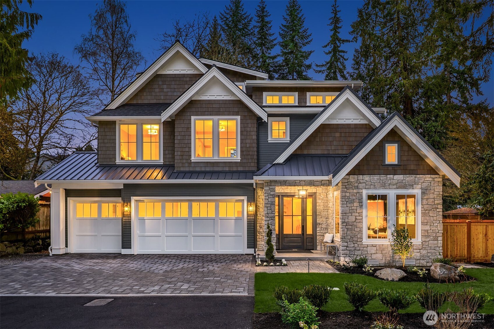 Photo of 10911 SE 26th Street, Bellevue, WA 98004