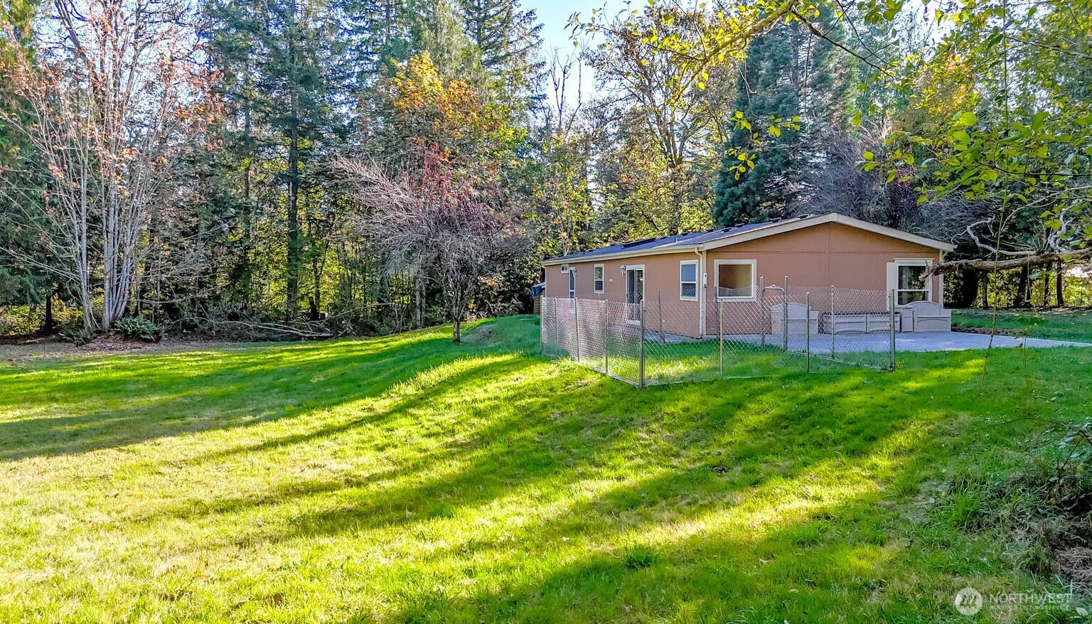 Photo of 27040 SE 236th Street, Maple Valley, WA 98038