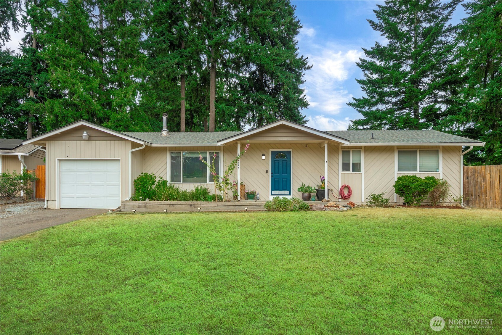 Photo of 12517 134th Street Ct E, Puyallup, WA 98374