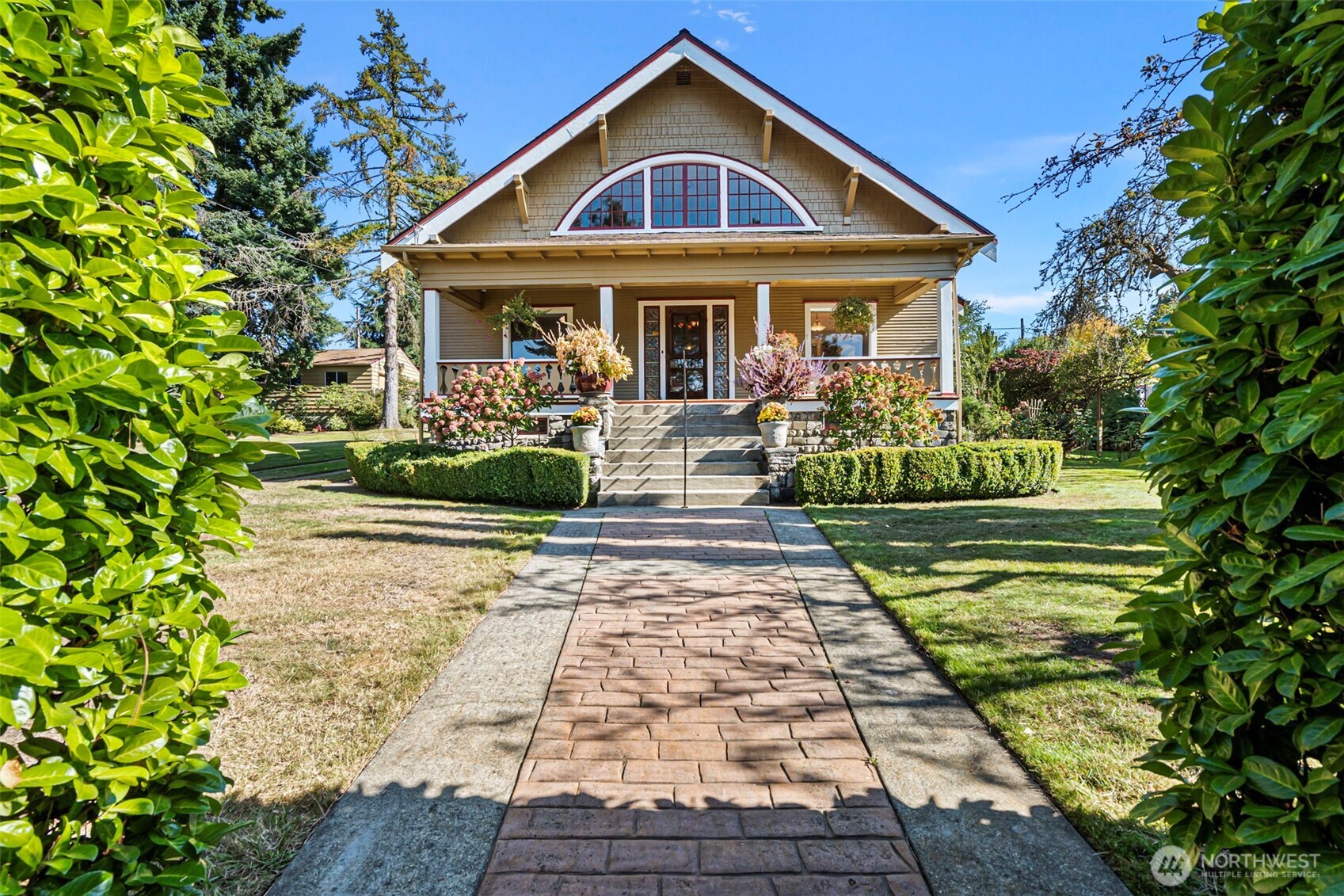 Photo of 5631 S K Street, Tacoma, WA 98408