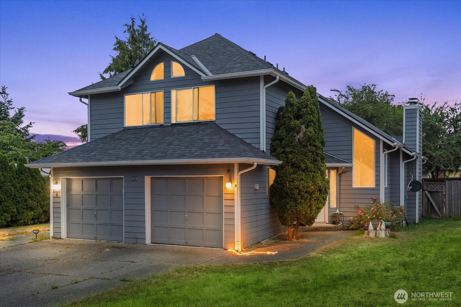 Photo of 2826 NE 8th Street, Renton, WA 98056