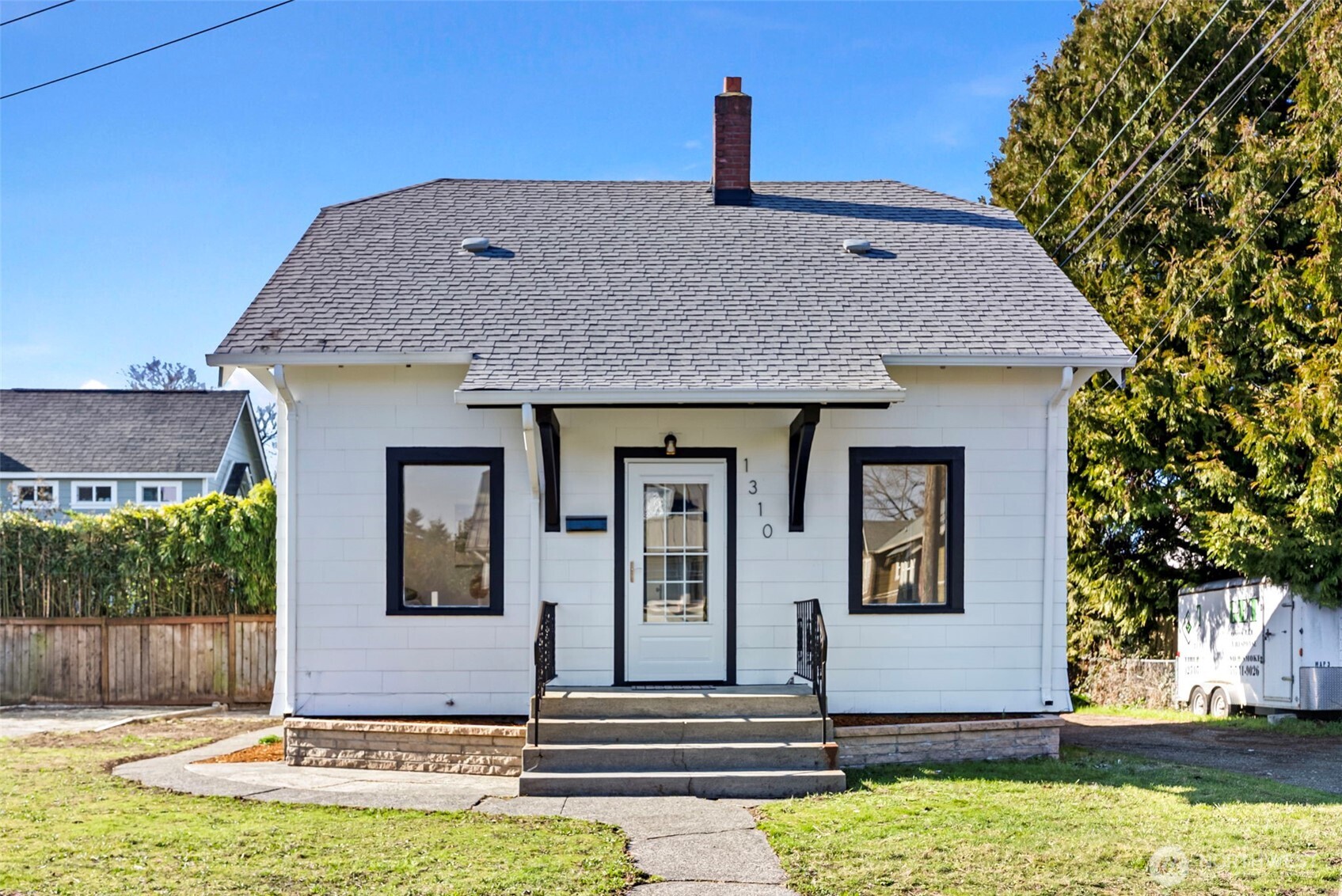 Photo of 1310 S Pine Street, Tacoma, WA 98405