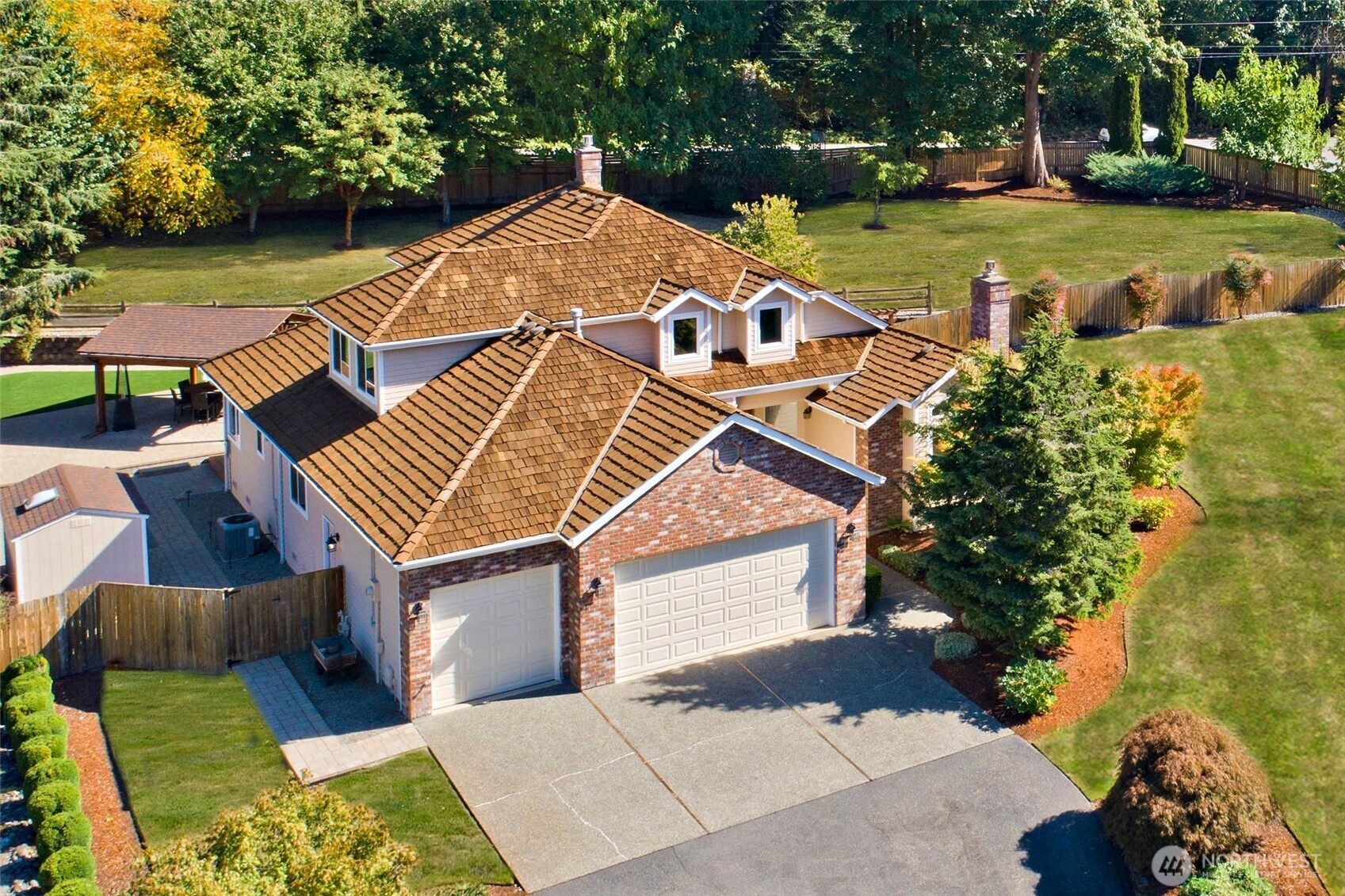 Photo of 22424 243rd Place SE, Maple Valley, WA 98038