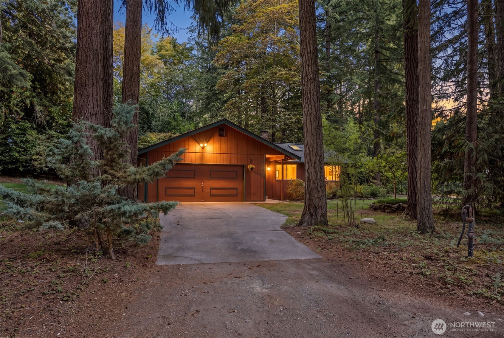 Photo of 22512 253rd Avenue SE, Maple Valley, WA 98038