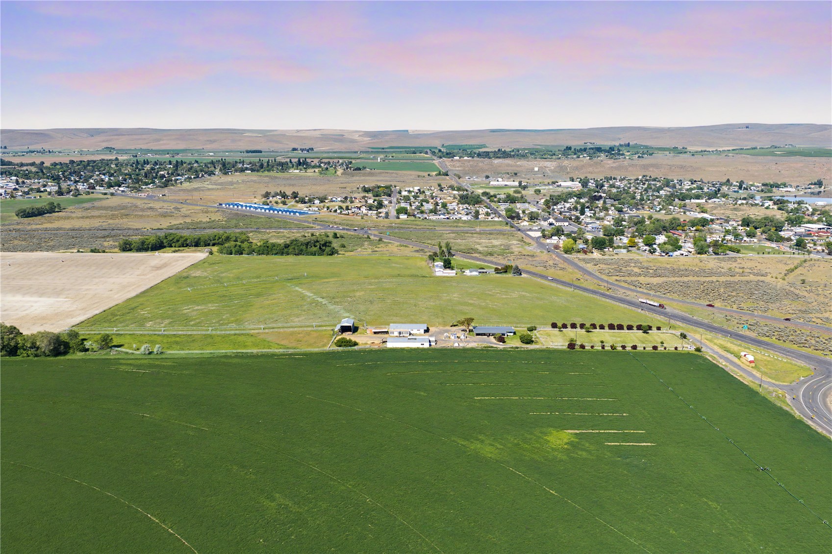 Photo of 721 Rd 20 NE, Soap Lake, WA 98851