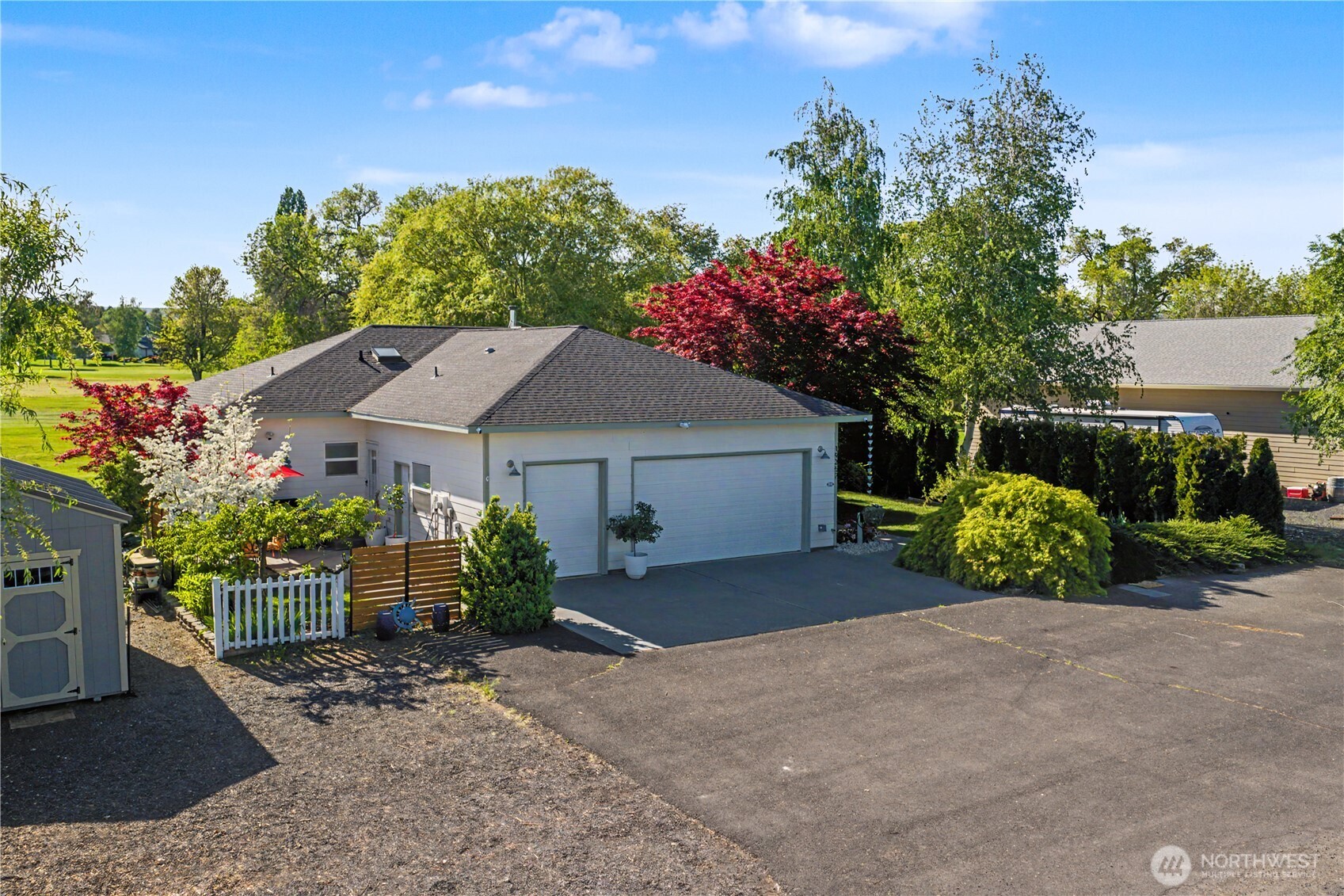 Photo of 19352 Lakeview Dr NW, Soap Lake, WA 98851