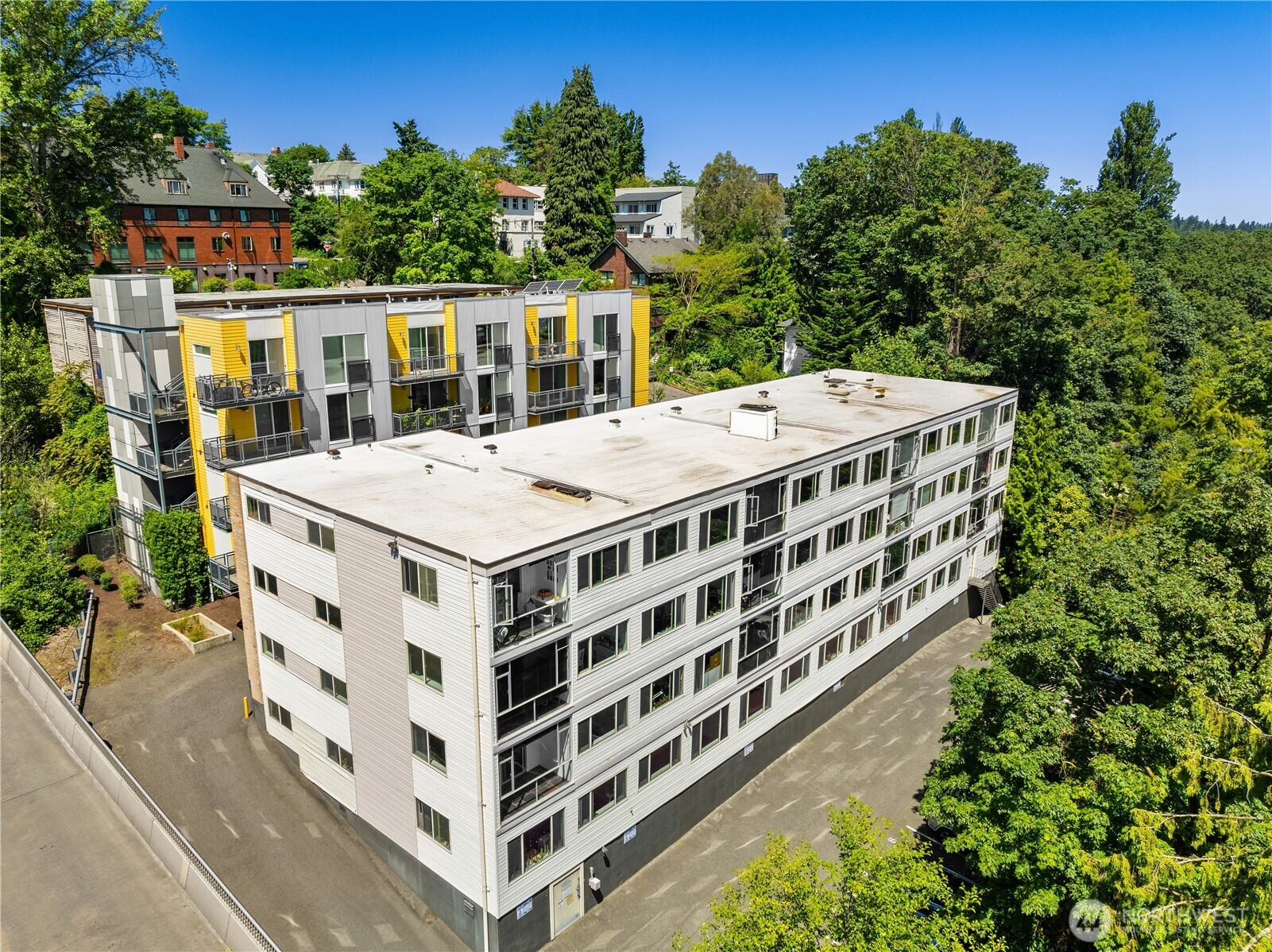 Photo of 2233 NE 46th Street, Seattle, WA 98105