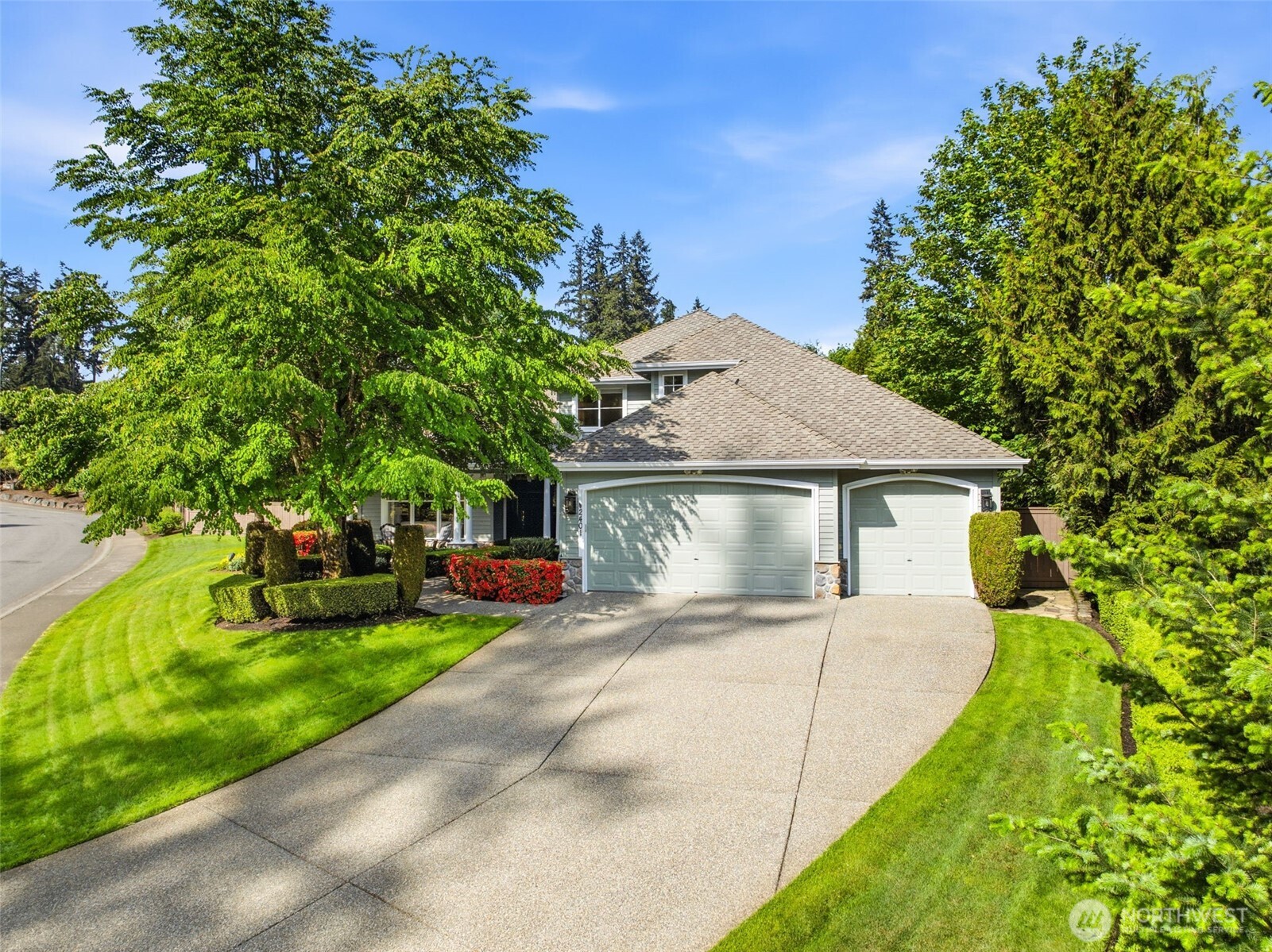 Photo of 2401 Lyons Avenue NE, Renton, WA 98059