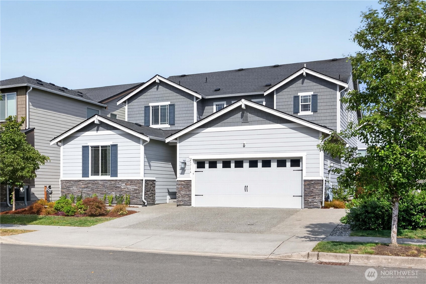 Photo of 23714 229th Place SE, Maple Valley, WA 98038
