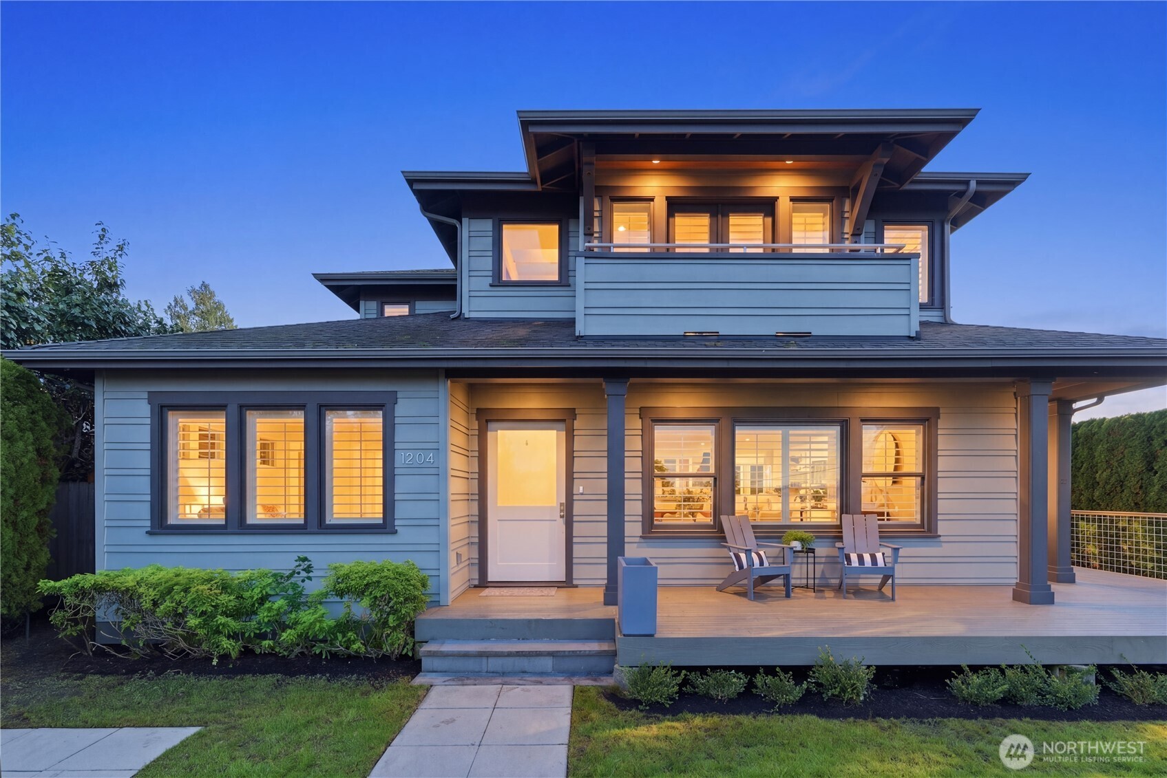 Photo of 1204 6th Street W, Kirkland, WA 98033