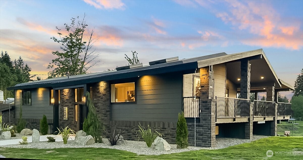 Photo of 3004 13th Street SW, Puyallup, WA 98373