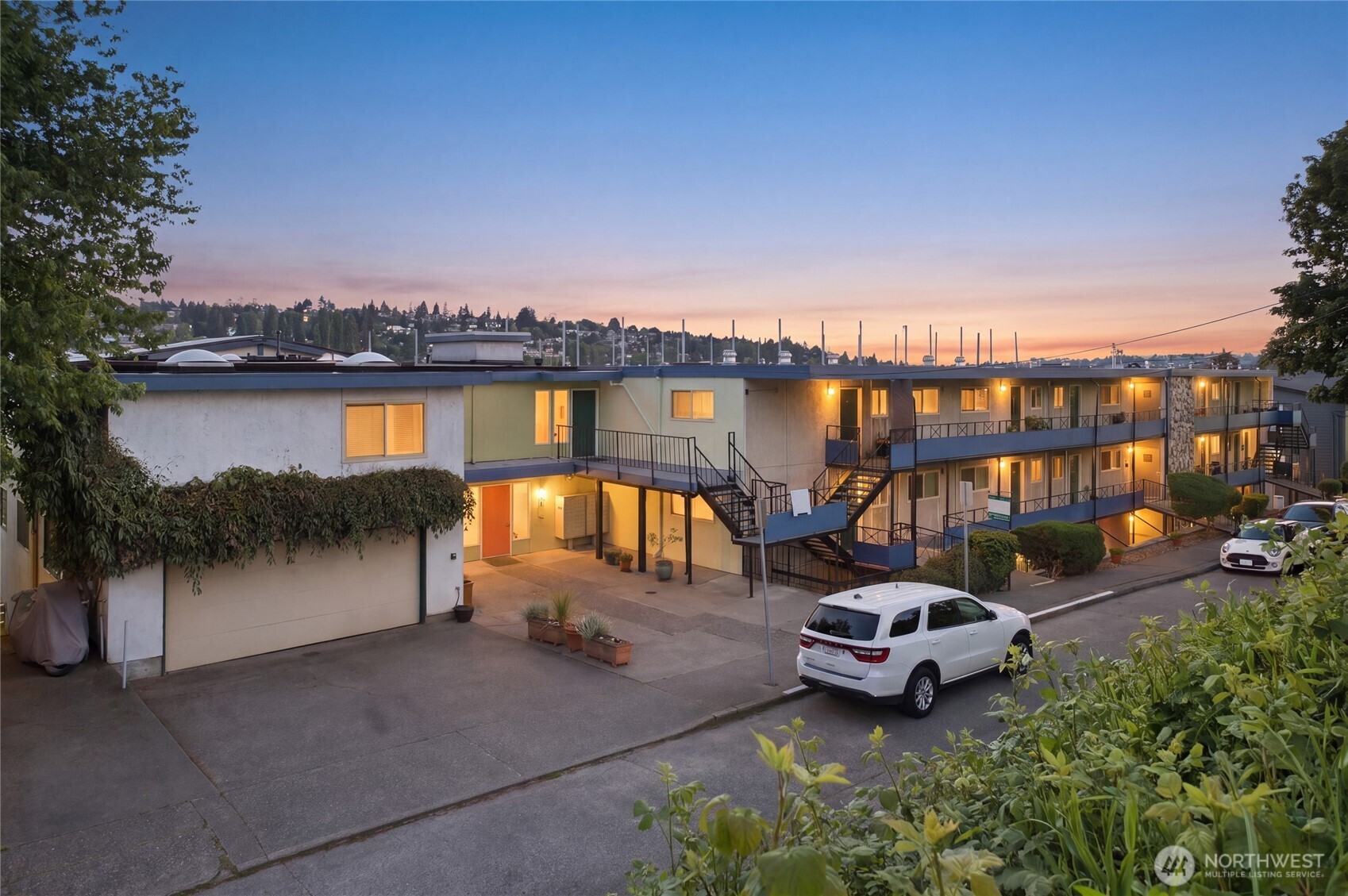 Photo of 2629 2633 14th Avenue W, Seattle, WA 98119