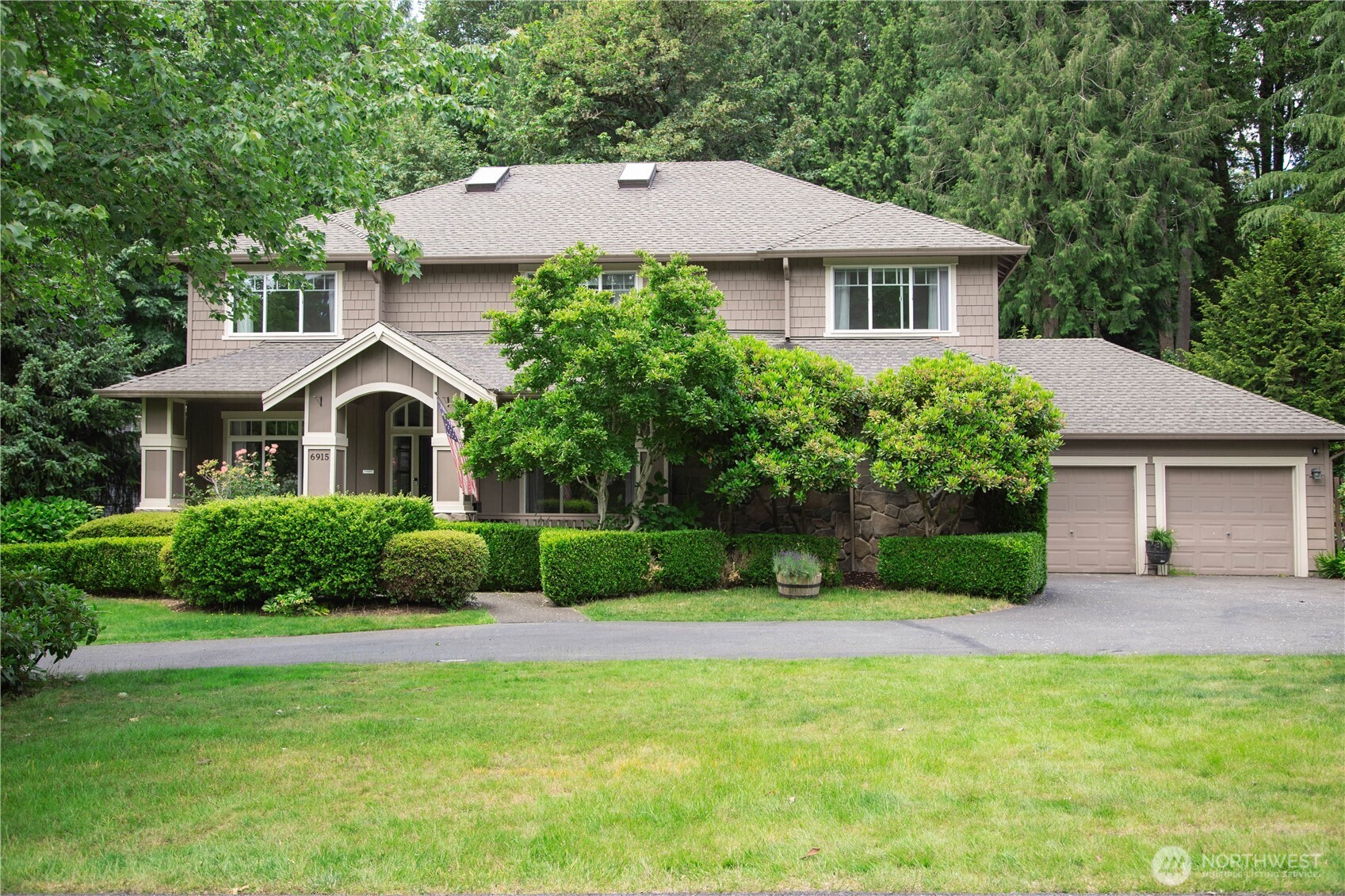 Photo of 6915 205th Street SE, Snohomish, WA 98296